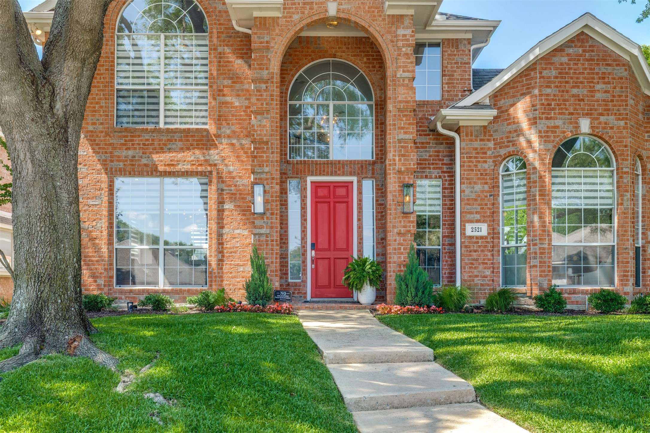 Carrollton, TX 75007,2521 Glen Morris RD