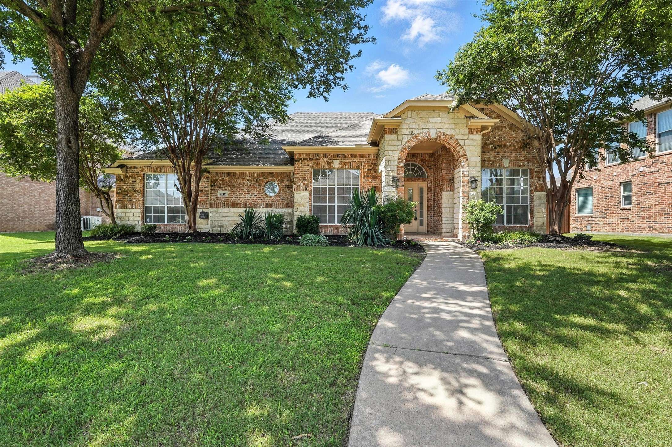 Allen, TX 75002,1720 Harvest Glen DR