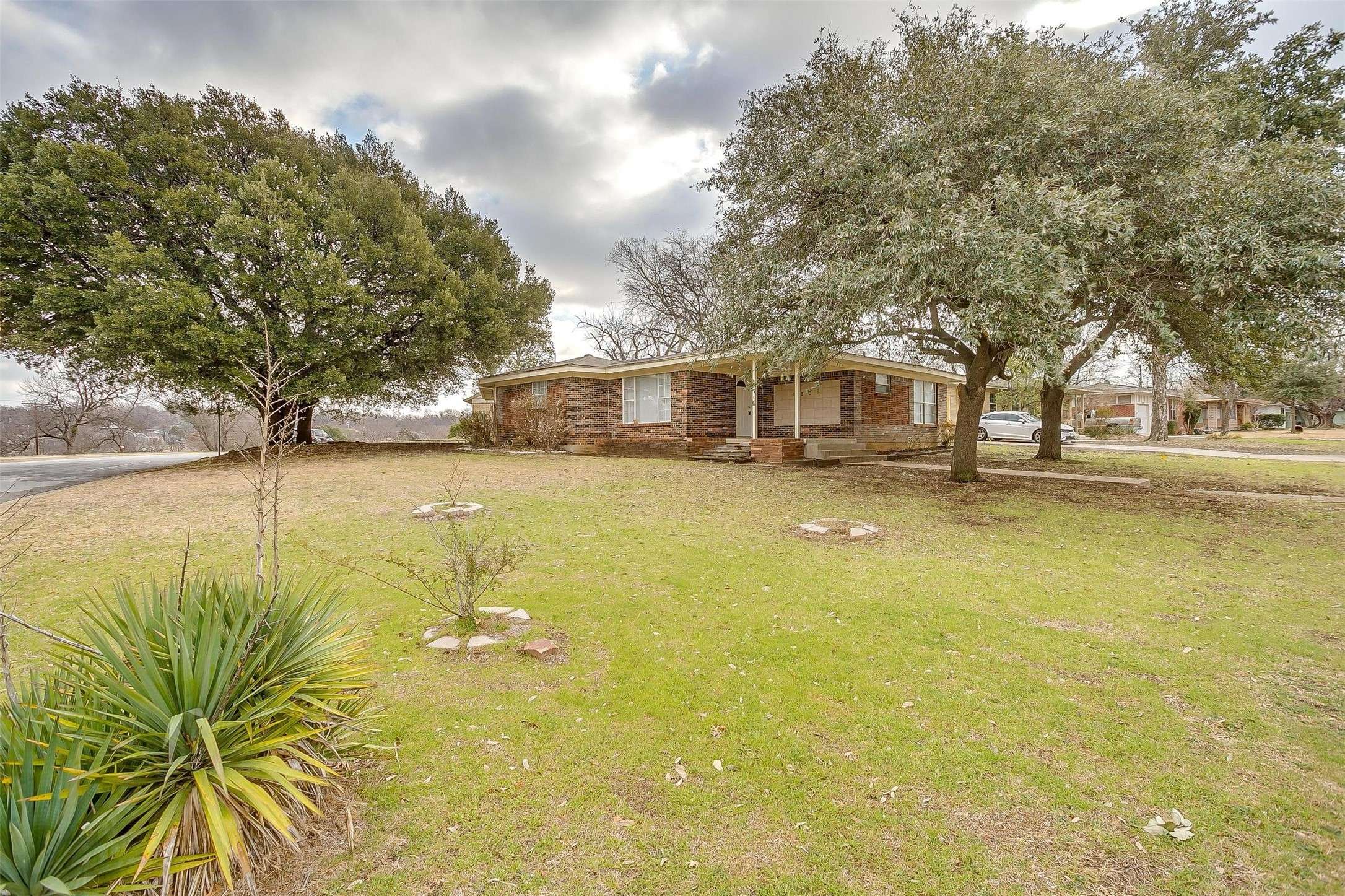 Fort Worth, TX 76133,4605 Trail Lake DR