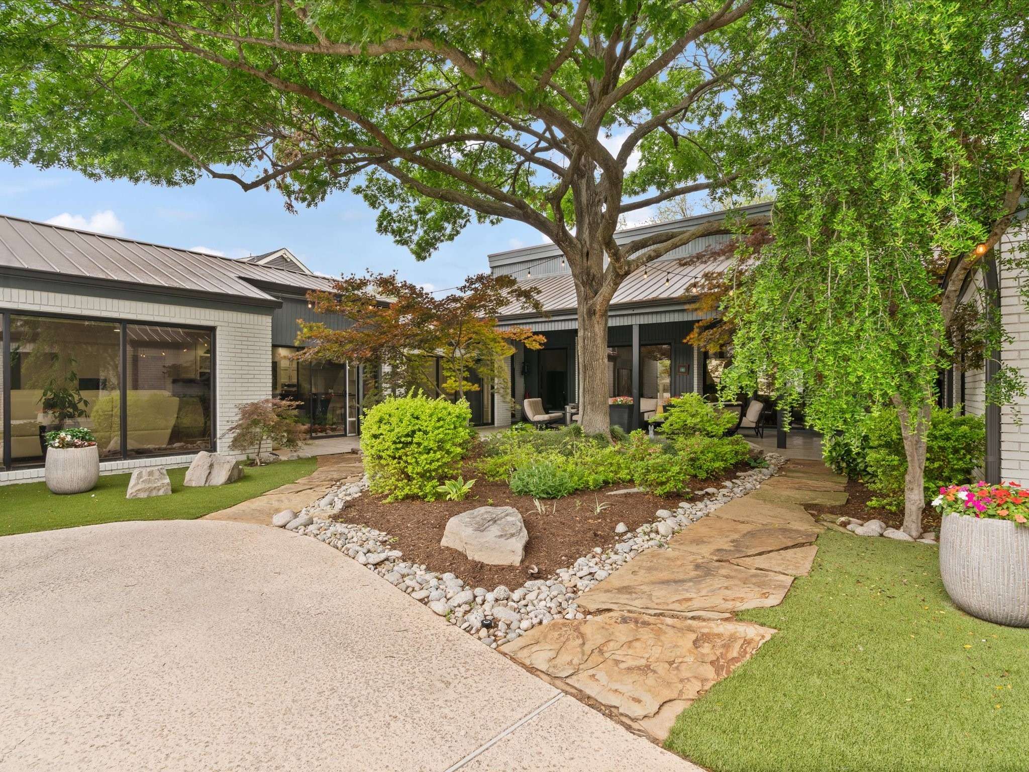 Dallas, TX 75248,5512 Bent Tree DR