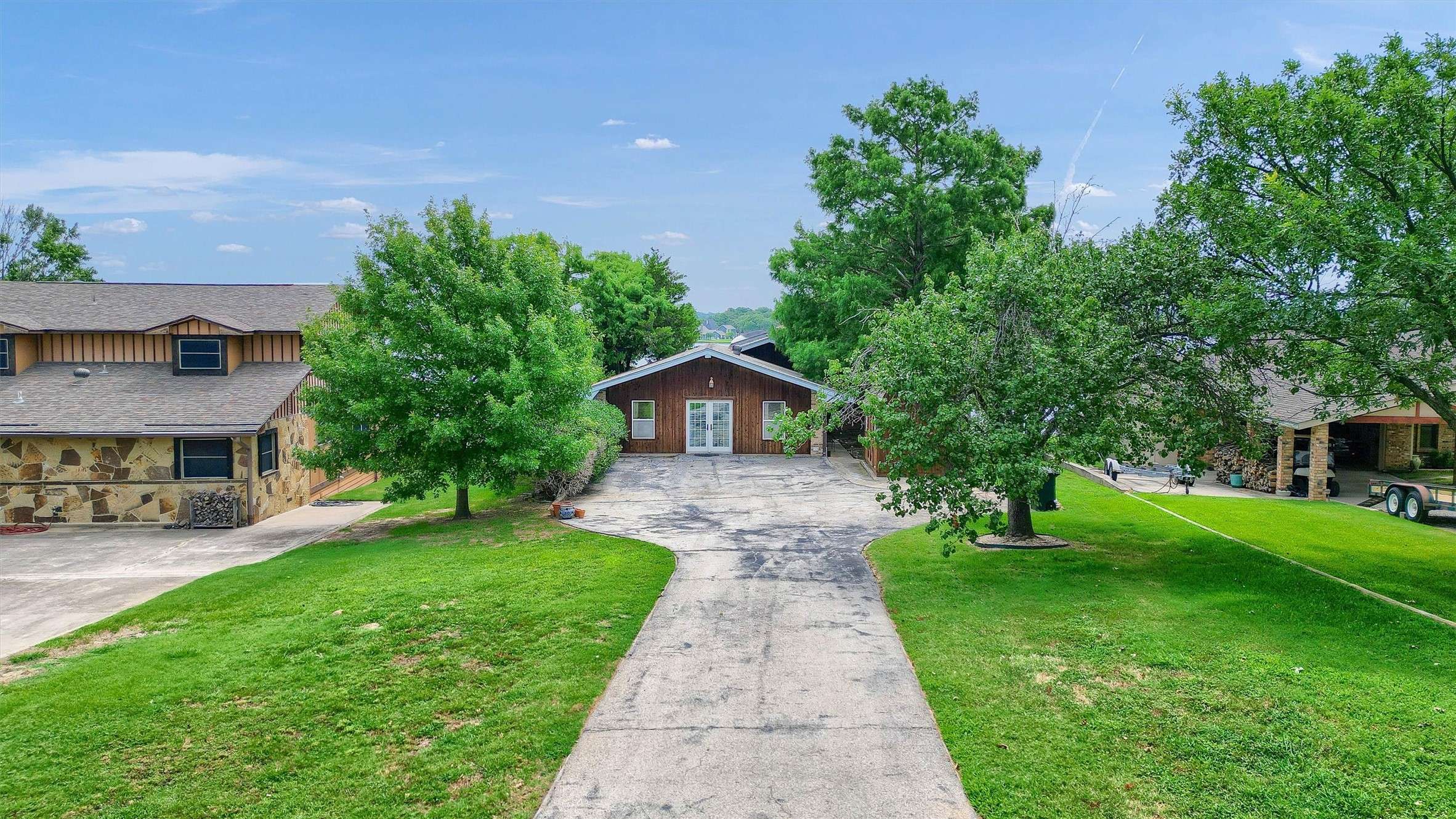 Lake Kiowa, TX 76240,105 Cheyenne DR