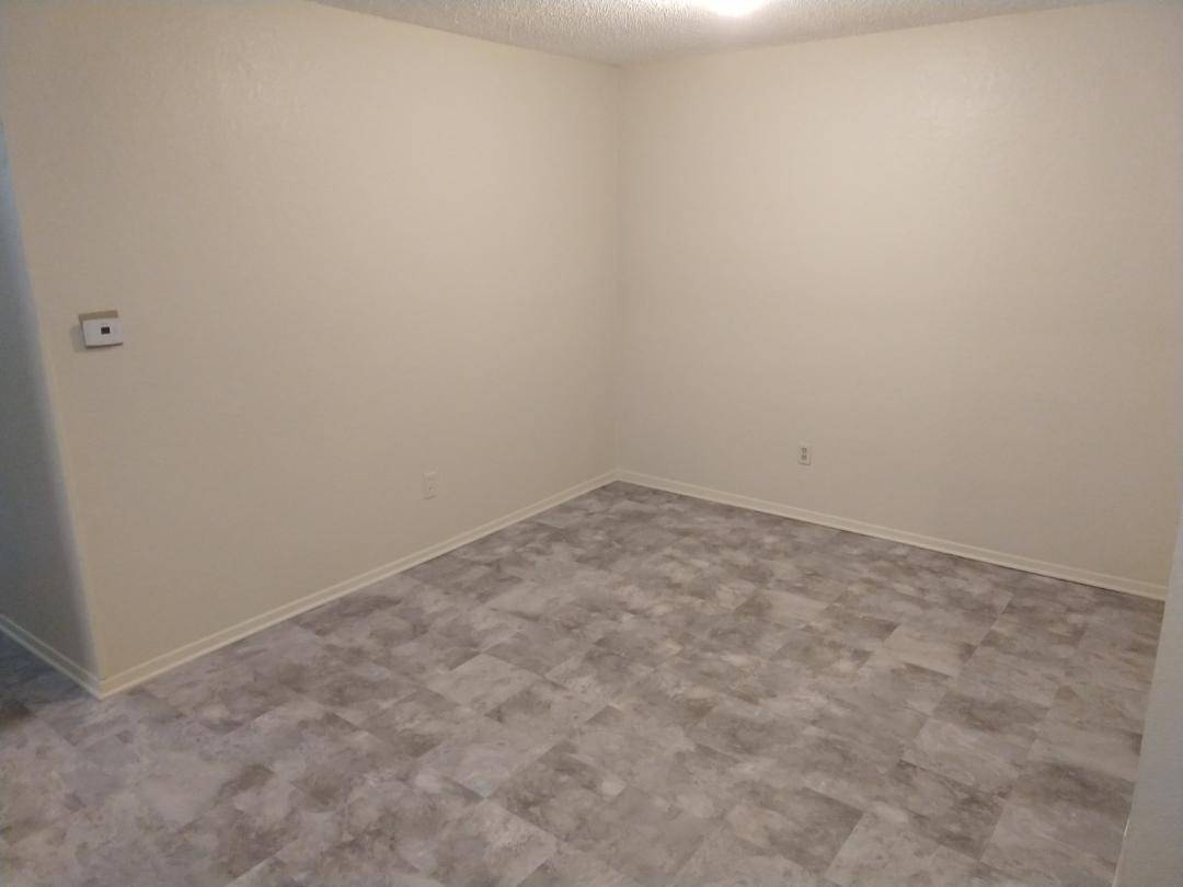 Arlington, TX 76013,2110 Valleywood DR