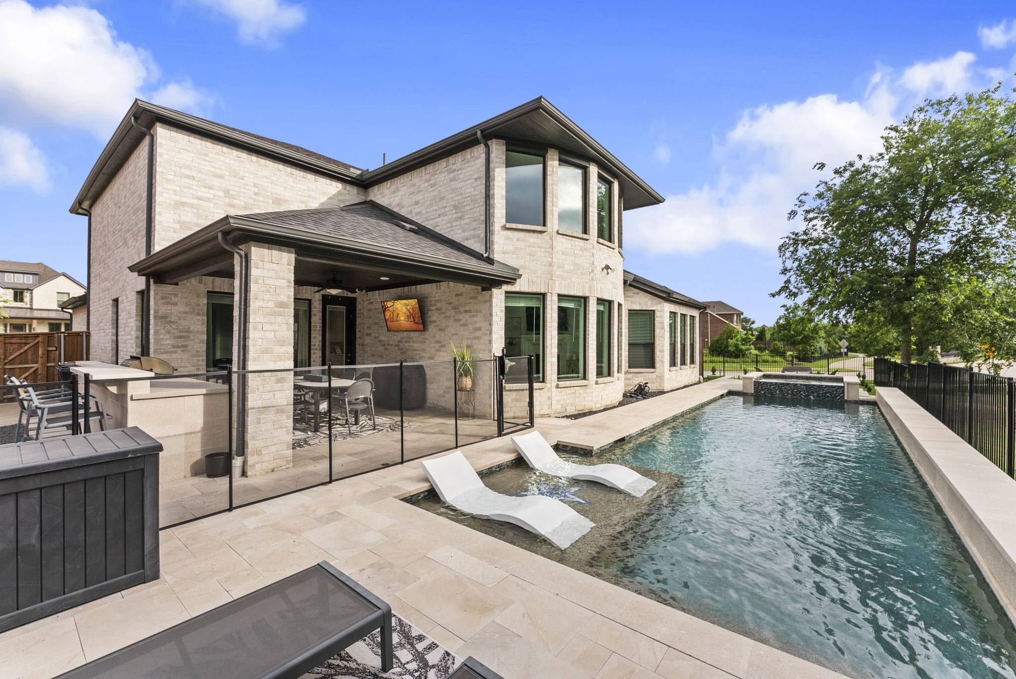 Frisco, TX 75035,8207 Glastonbury DR