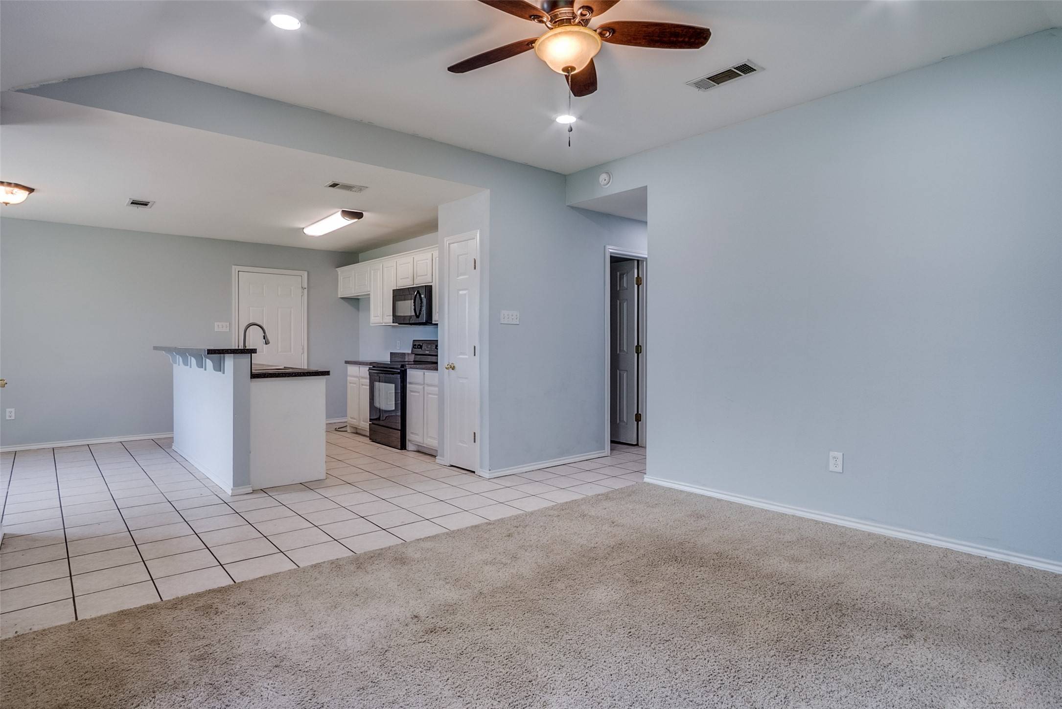 Rio Vista, TX 76093,503 Mesquite DR
