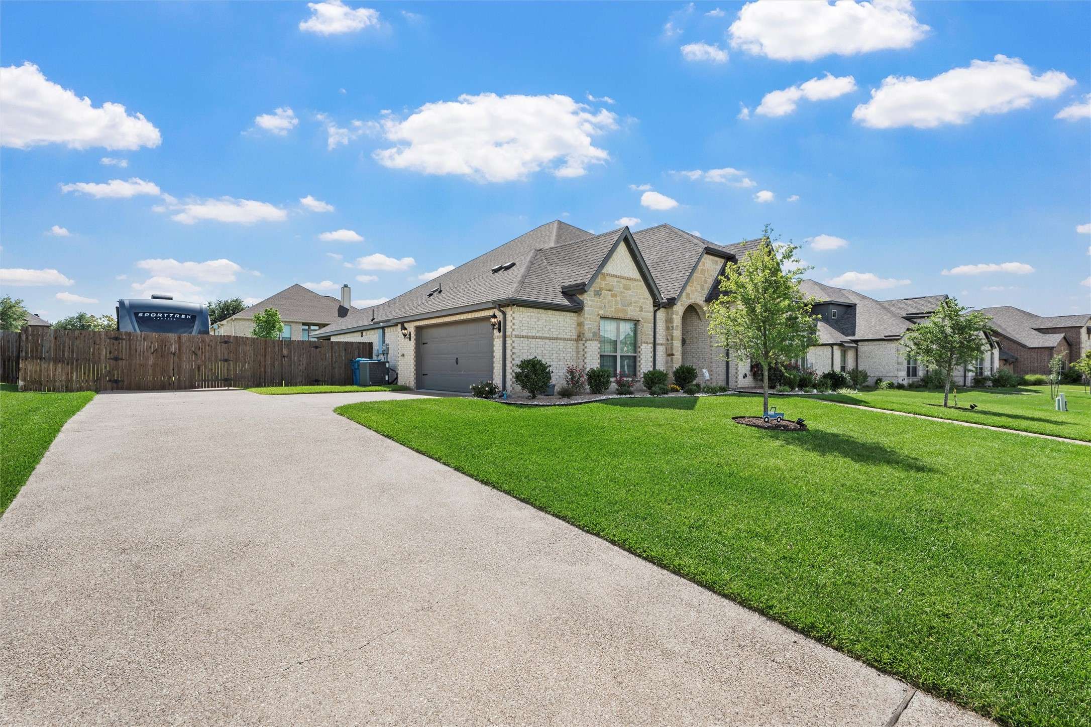 Hewitt, TX 76643,1065 Hesselridge DR