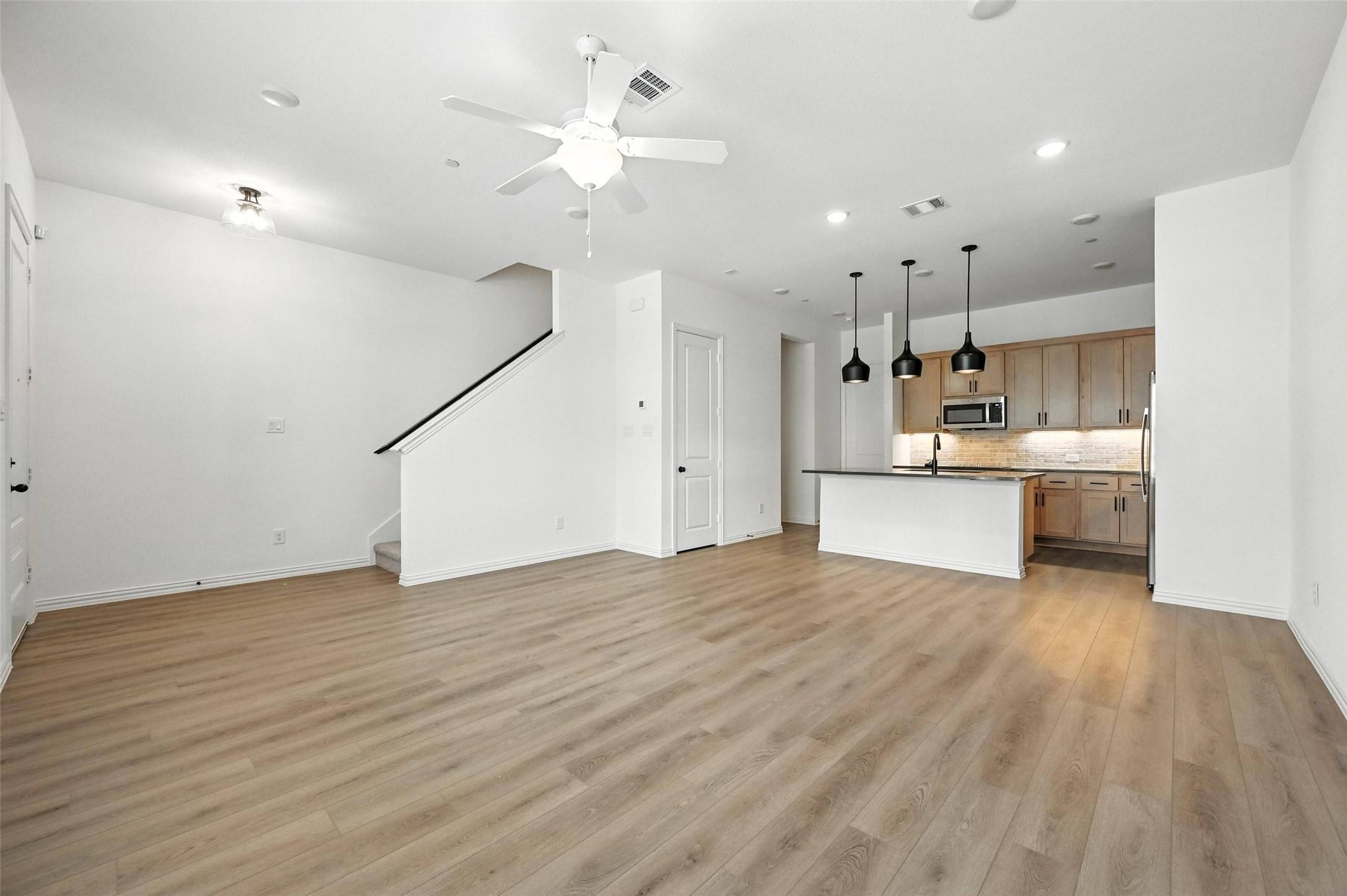 Mansfield, TX 76063,630 Redwood WAY