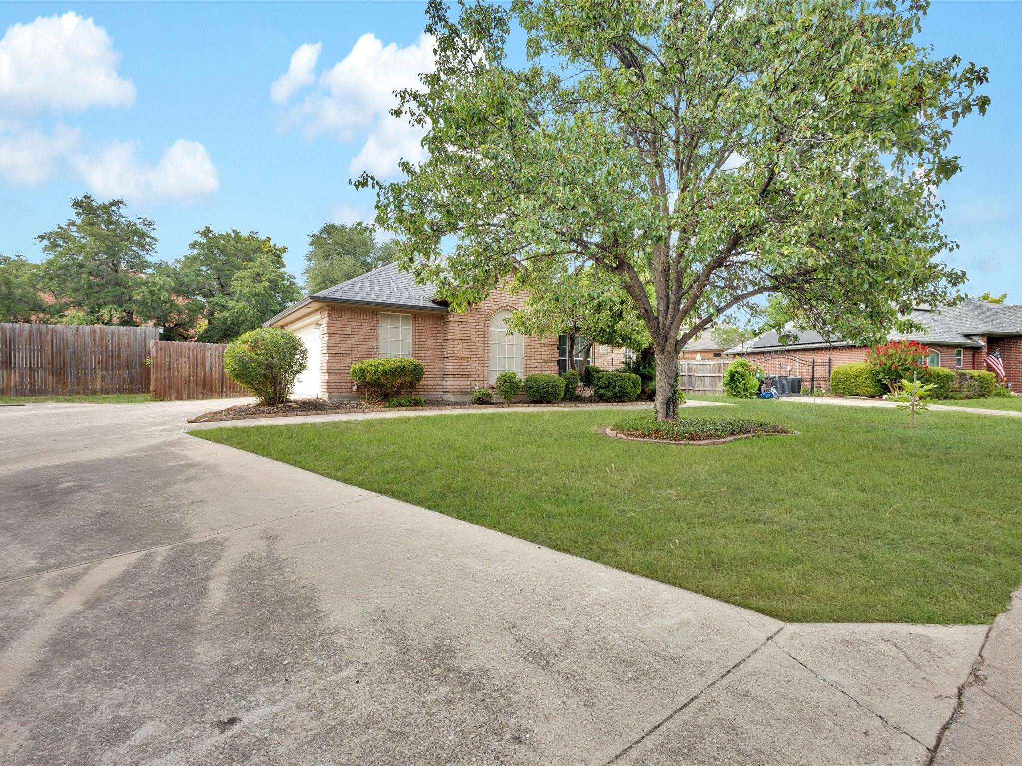 Fort Worth, TX 76179,8569 Woodlake CIR