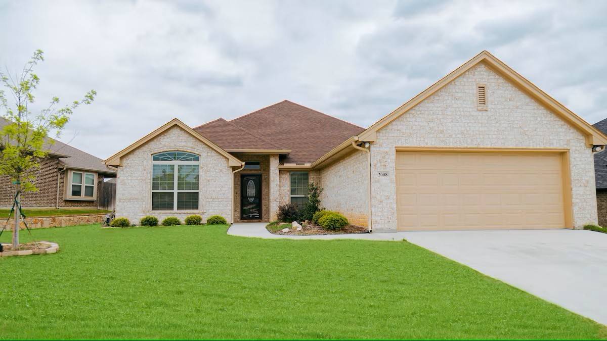 Weatherford, TX 76086,2008 Hill Crest CT