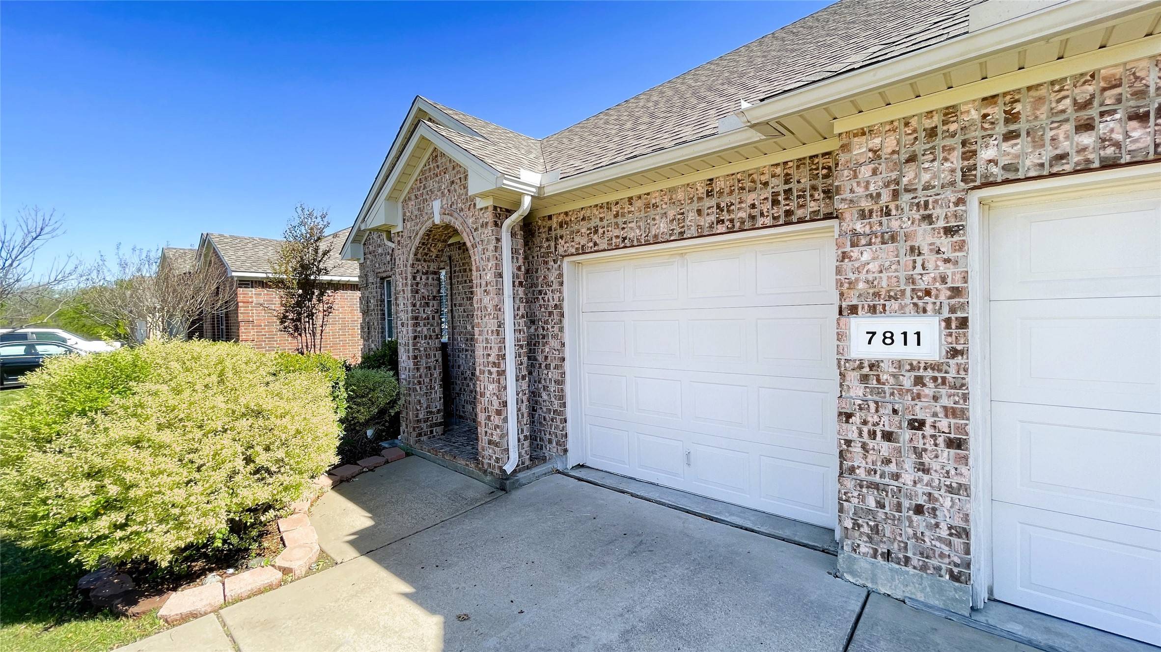 Arlington, TX 76002,7811 Corona CT