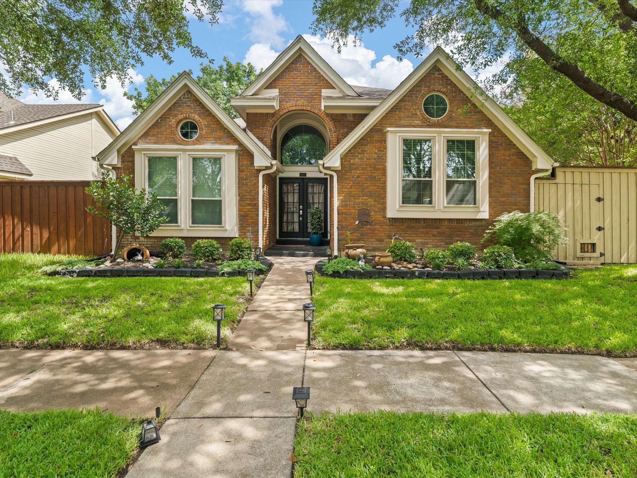 Irving, TX 75063,401 Sheridan TRL