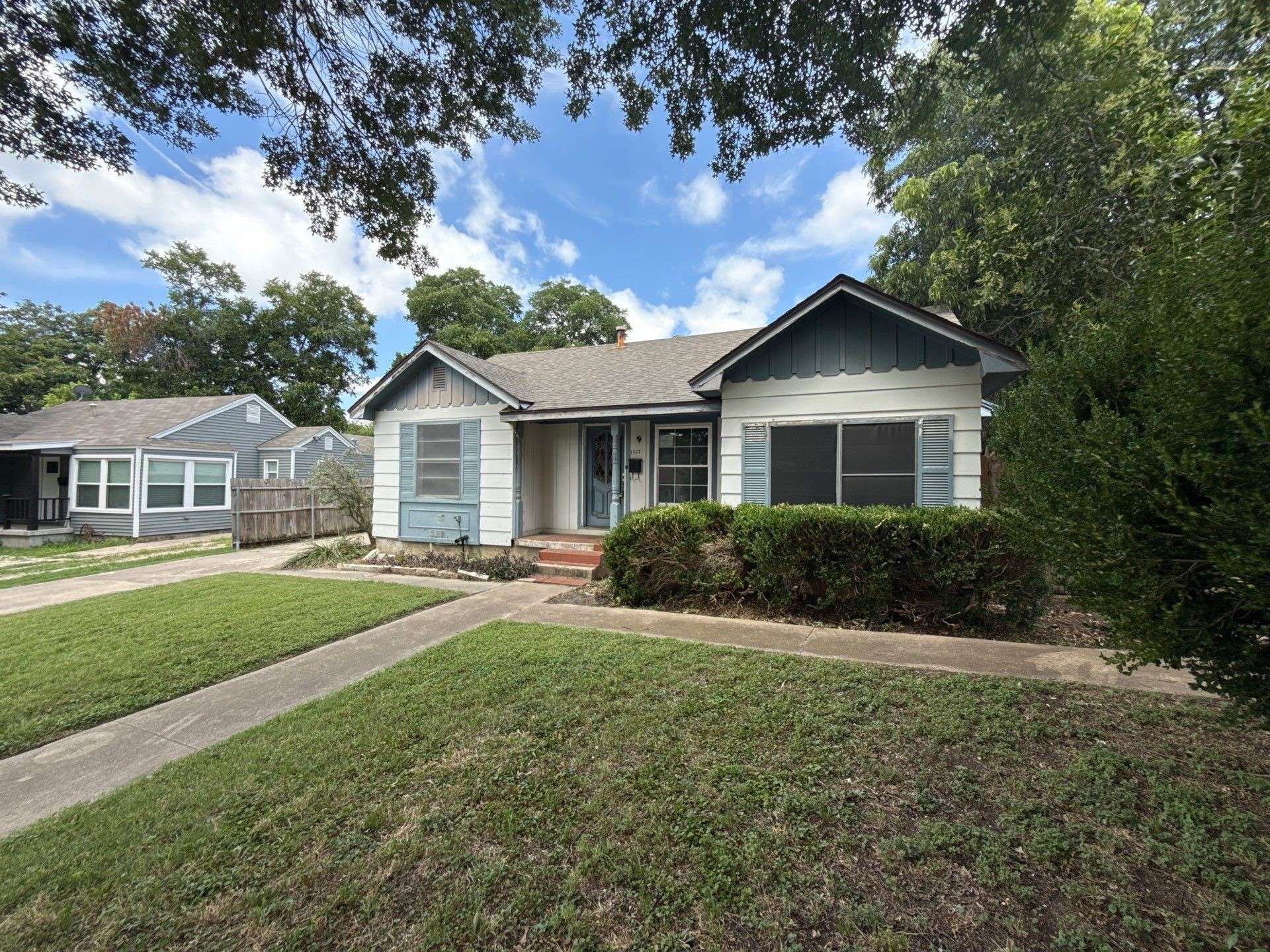 River Oaks, TX 76114,1517 Byrd DR