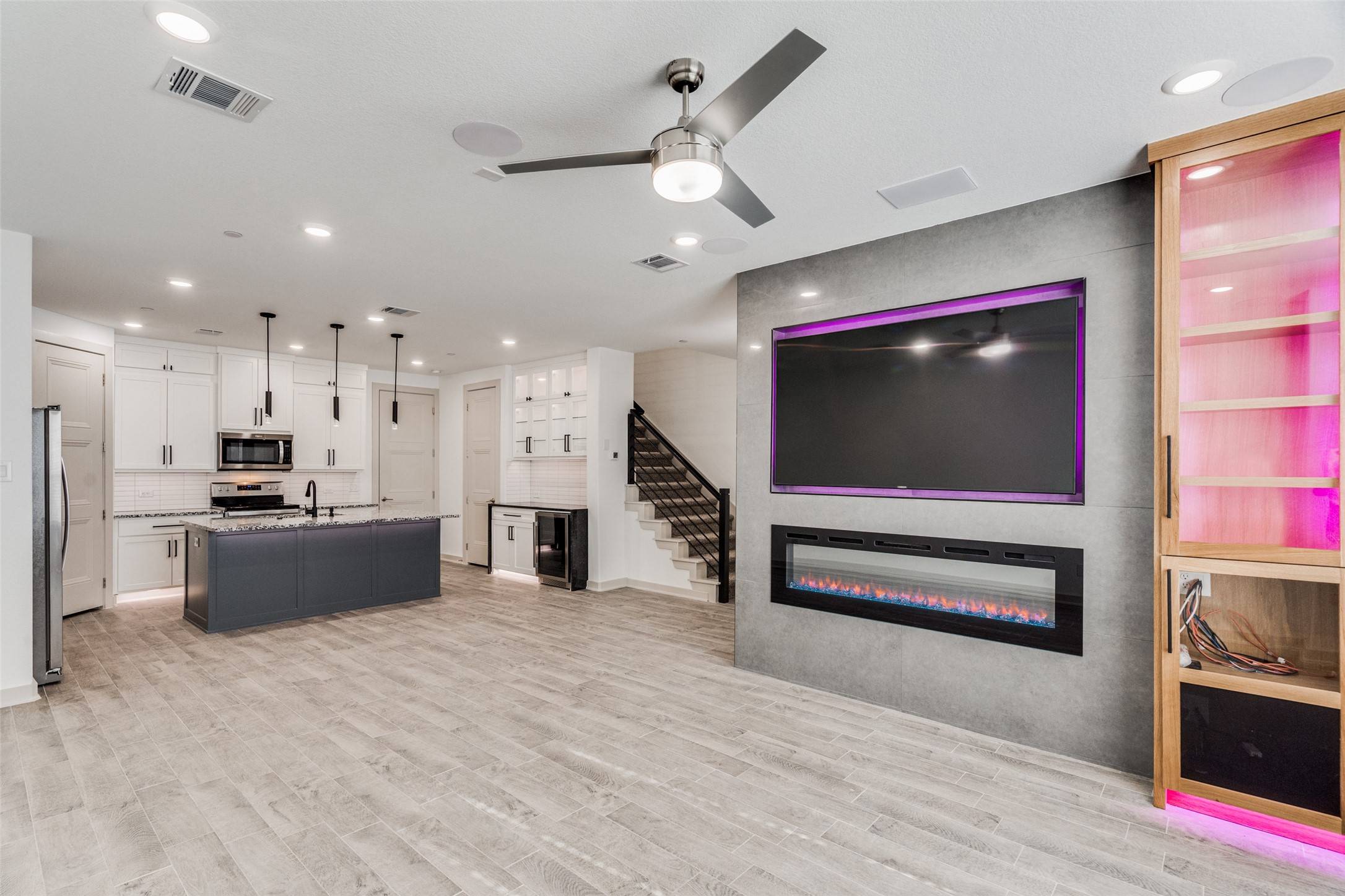 Allen, TX 75002,1654 Jessica DR