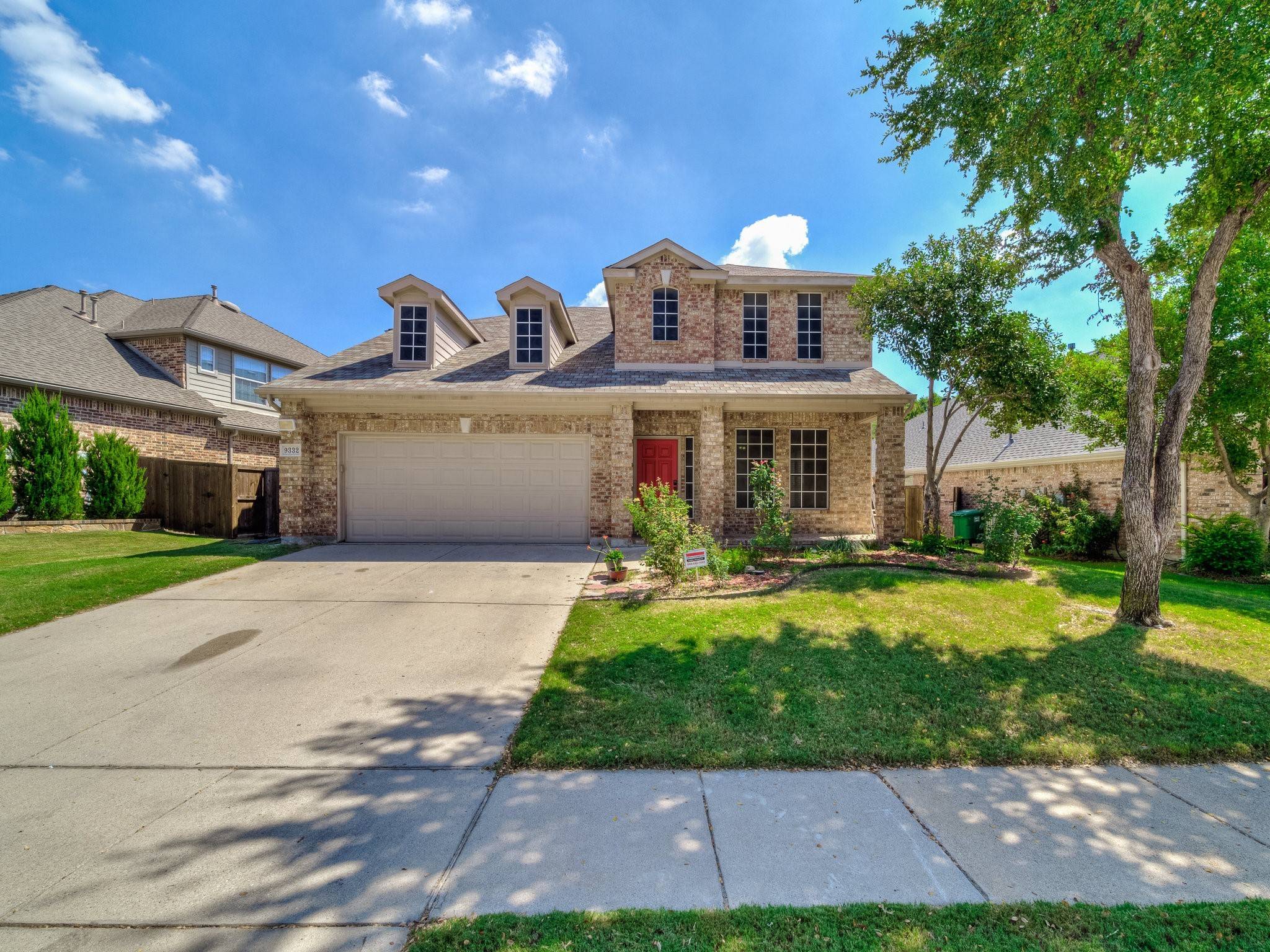 Fort Worth, TX 76244,9332 Granger LN