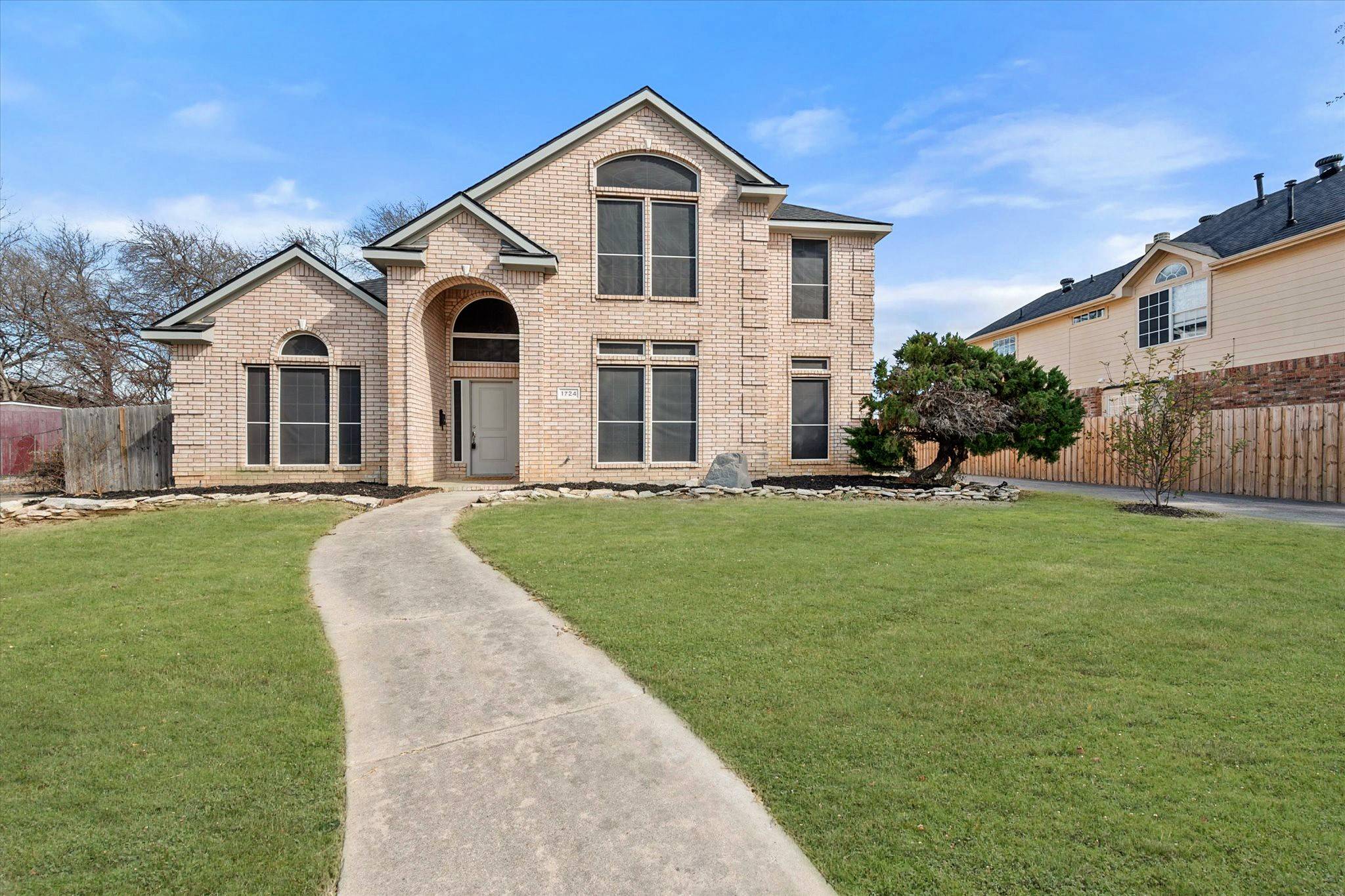 Mansfield, TX 76063,1724 Newcastle DR