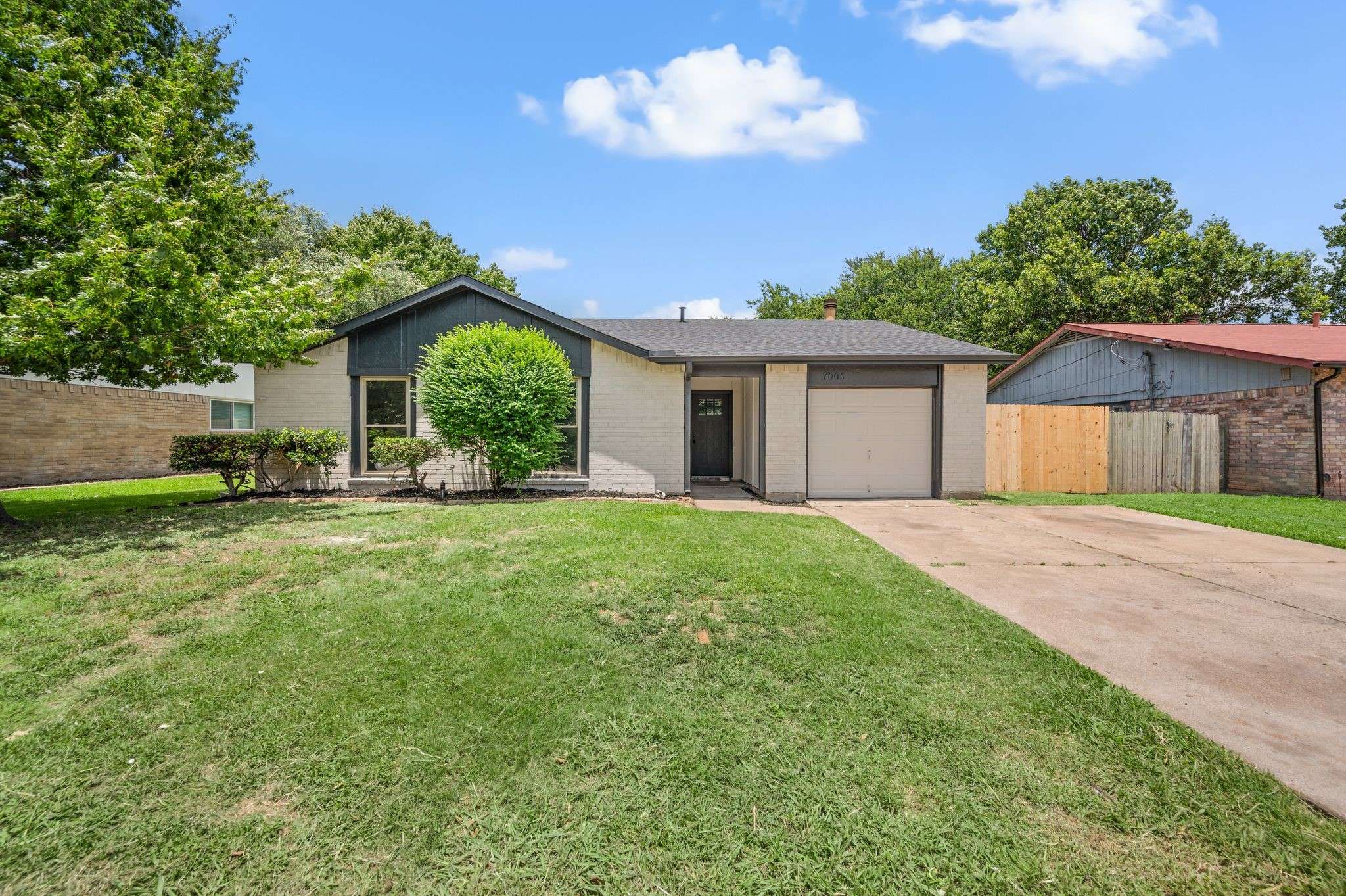 North Richland Hills, TX 76182,7005 Lincolnshire LN