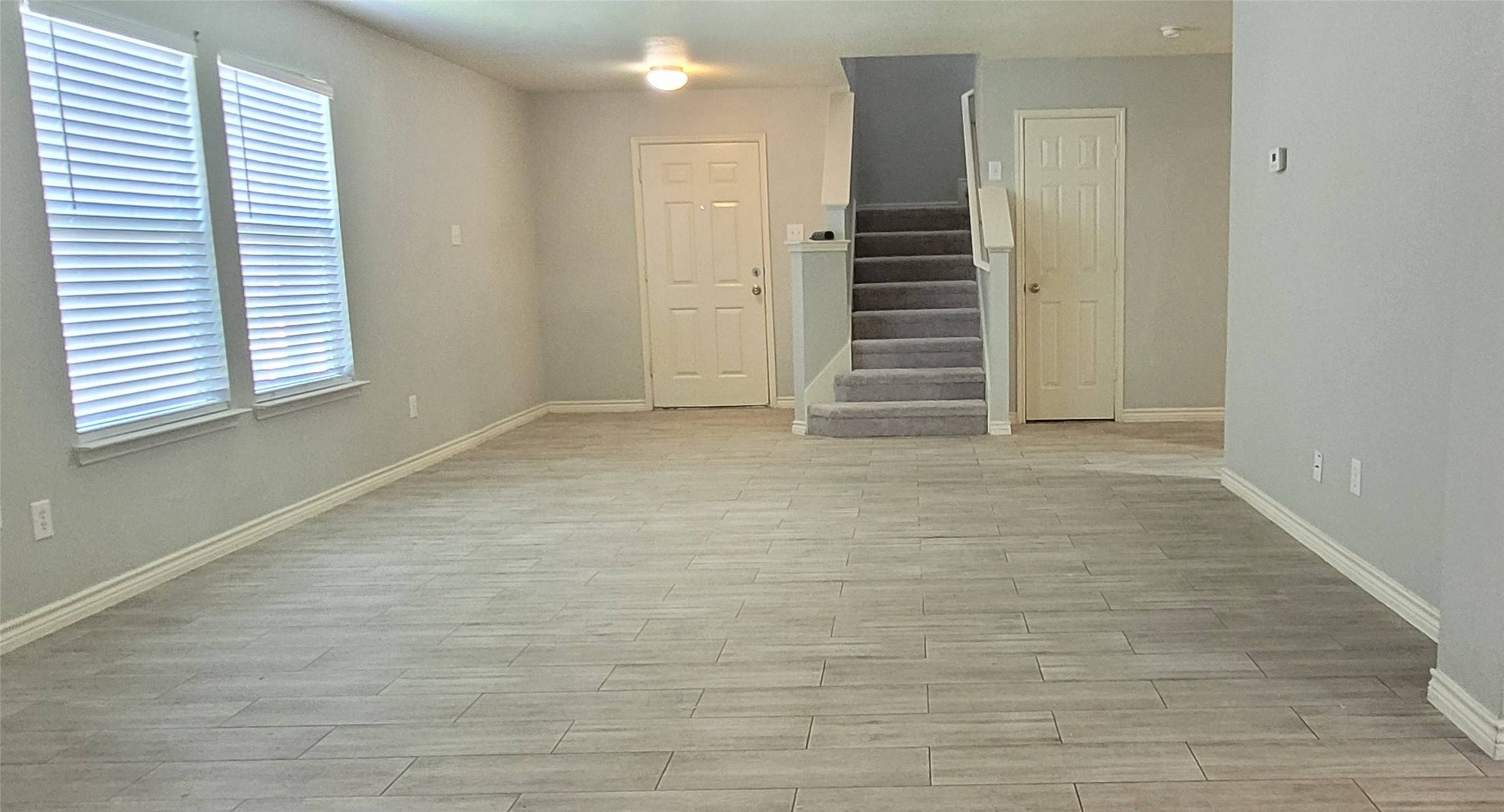 Dallas, TX 75249,7034 Wax Berry DR