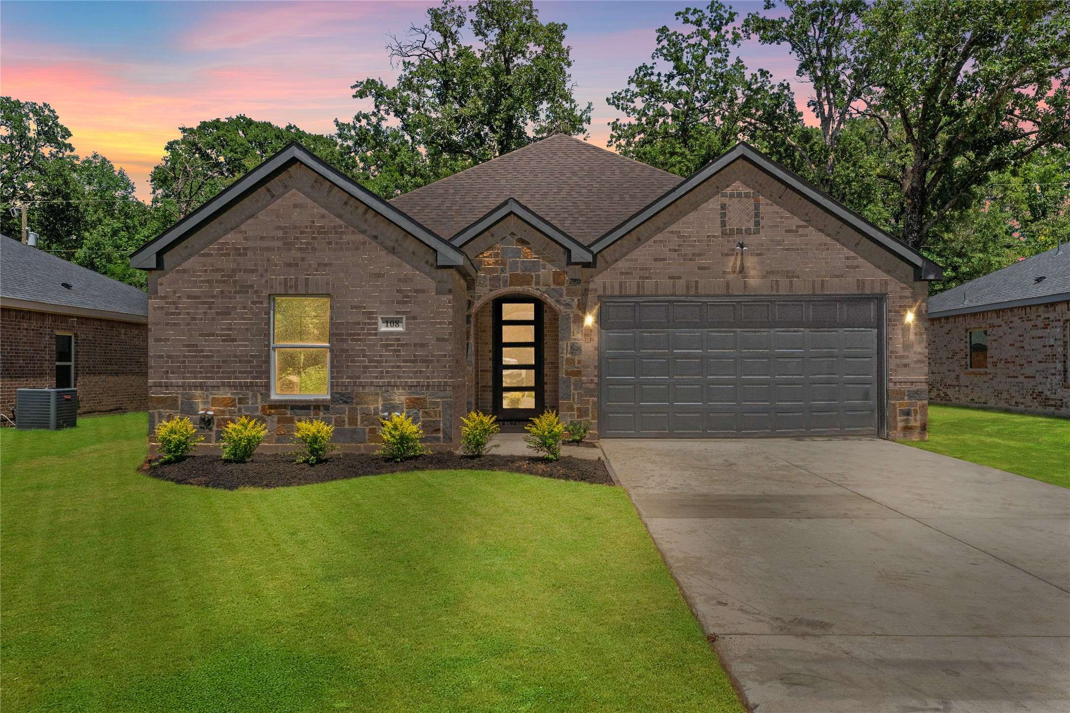 Trinidad, TX 75163,108 Lakeview DR
