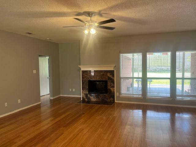 Arlington, TX 76001,814 Elbe DR