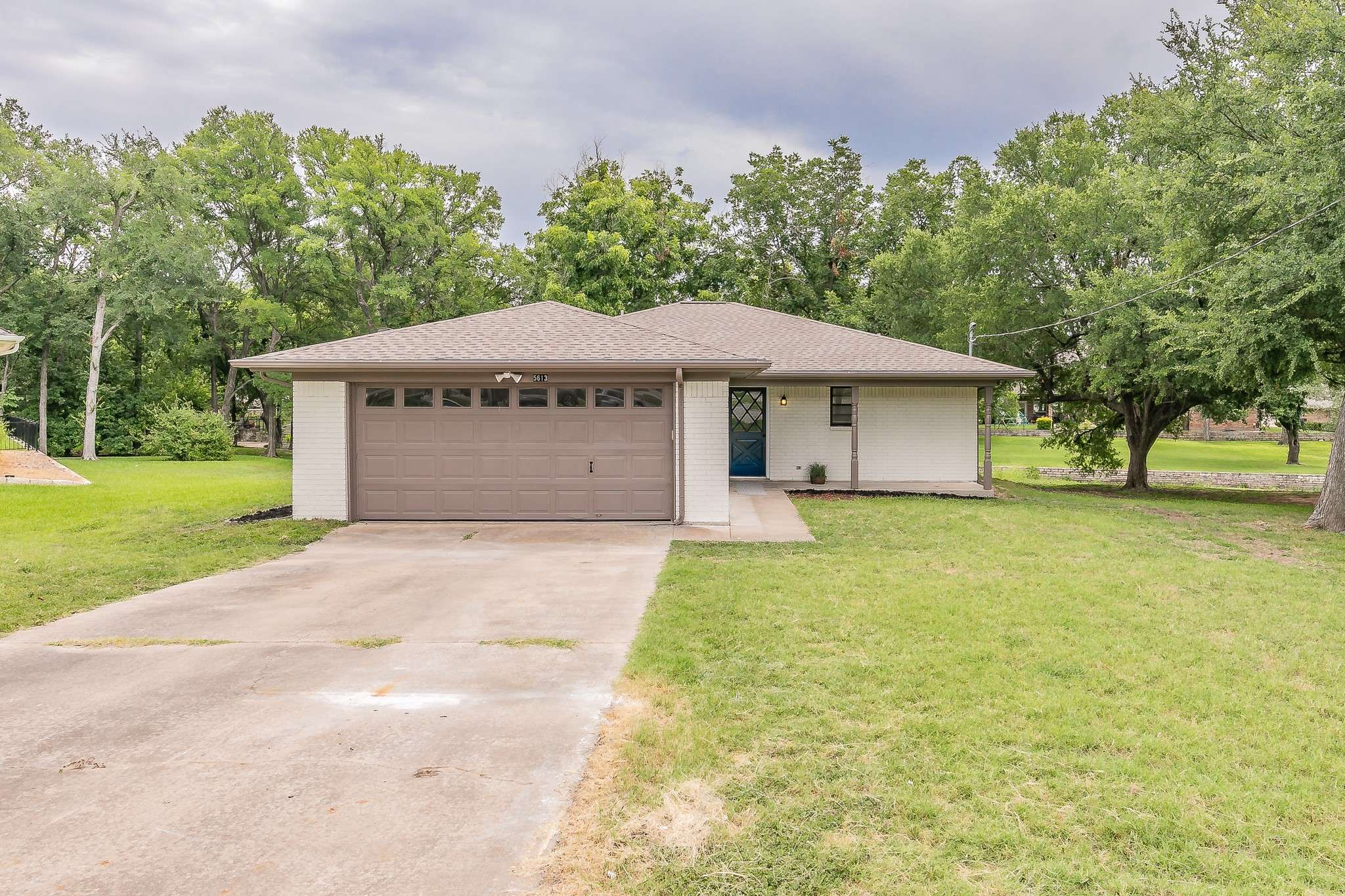 De Cordova, TX 76049,5613 Pecos CT