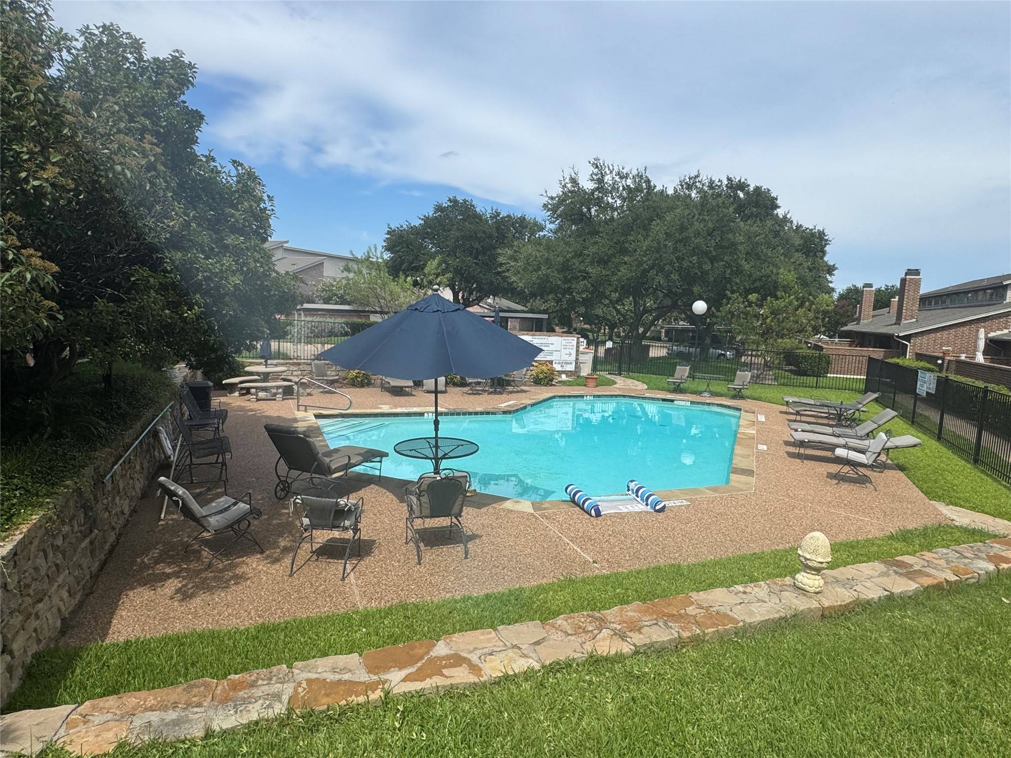 Benbrook, TX 76126,1008 Forest Creek ST