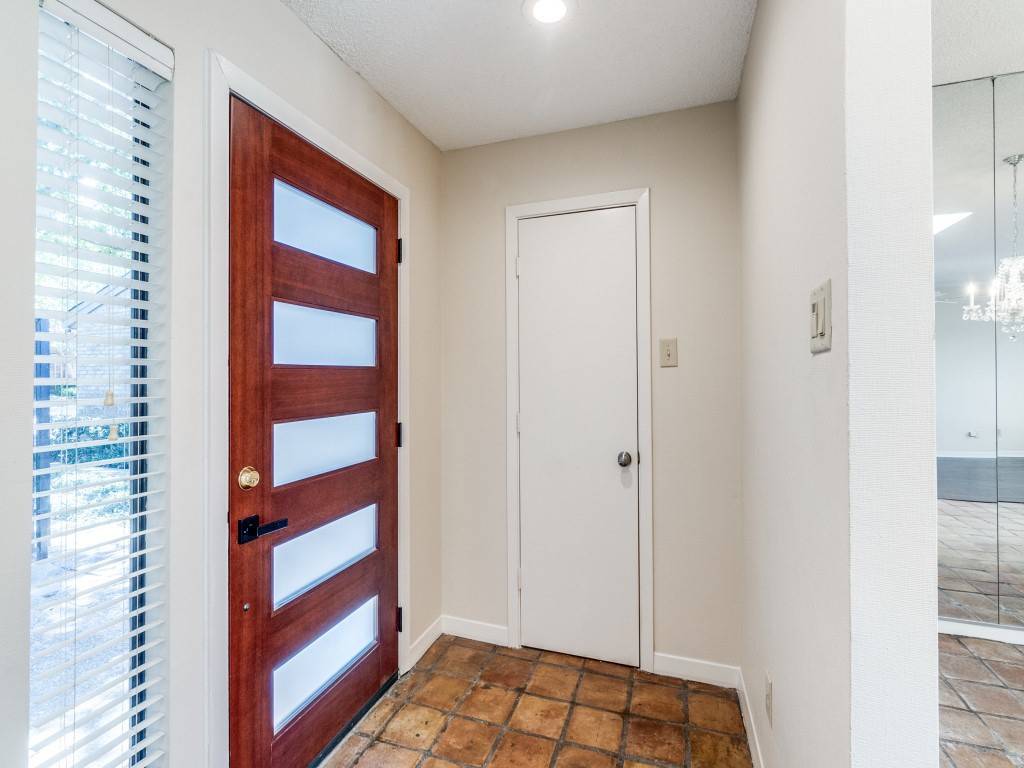 Dallas, TX 75230,12525 Montego PLZ