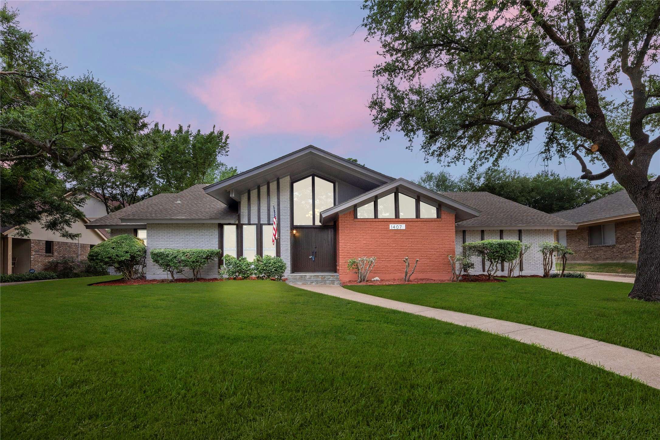 Irving, TX 75061,1407 Broadmoor LN
