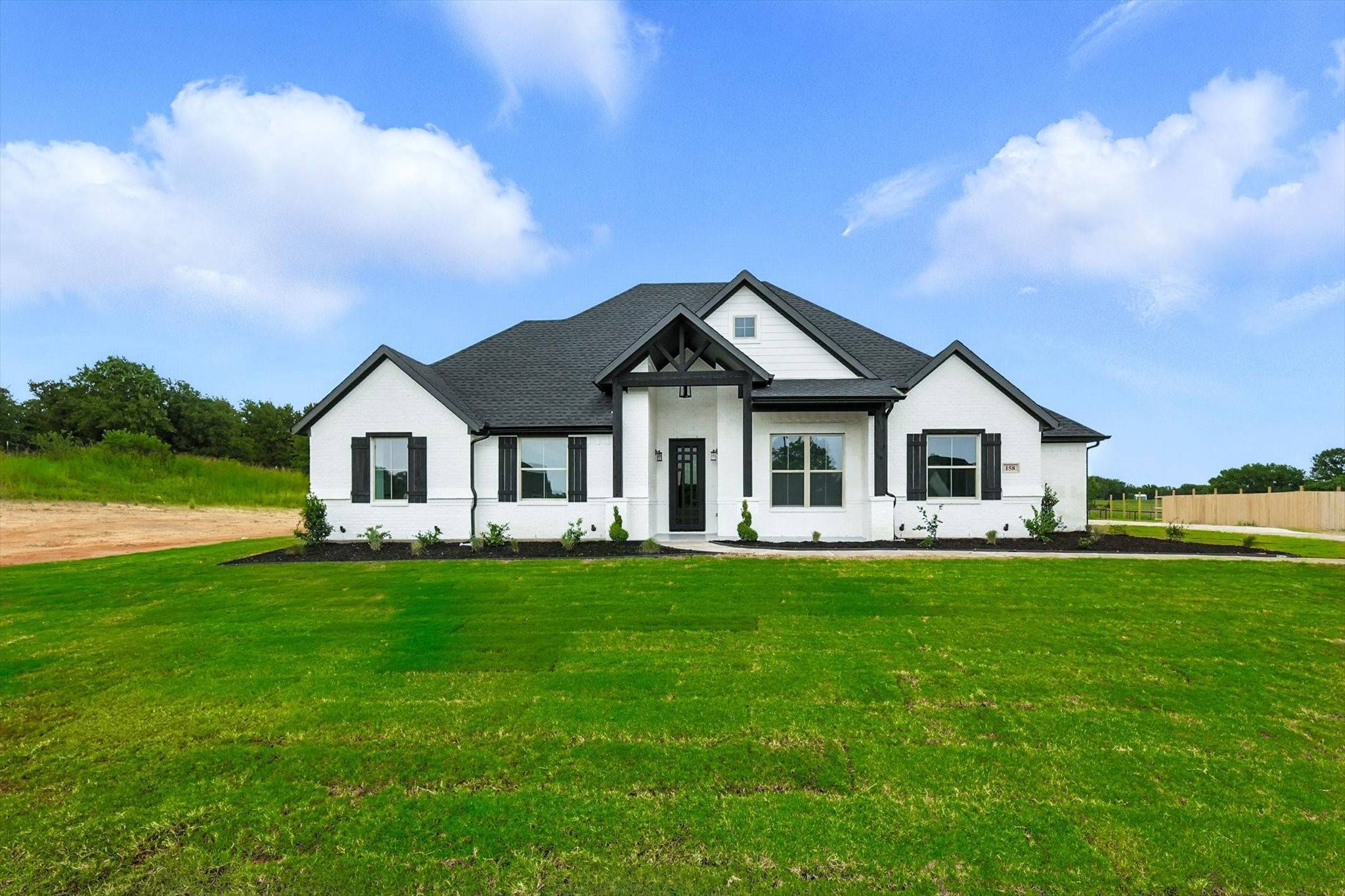 Azle, TX 76020,158 Briar Patch