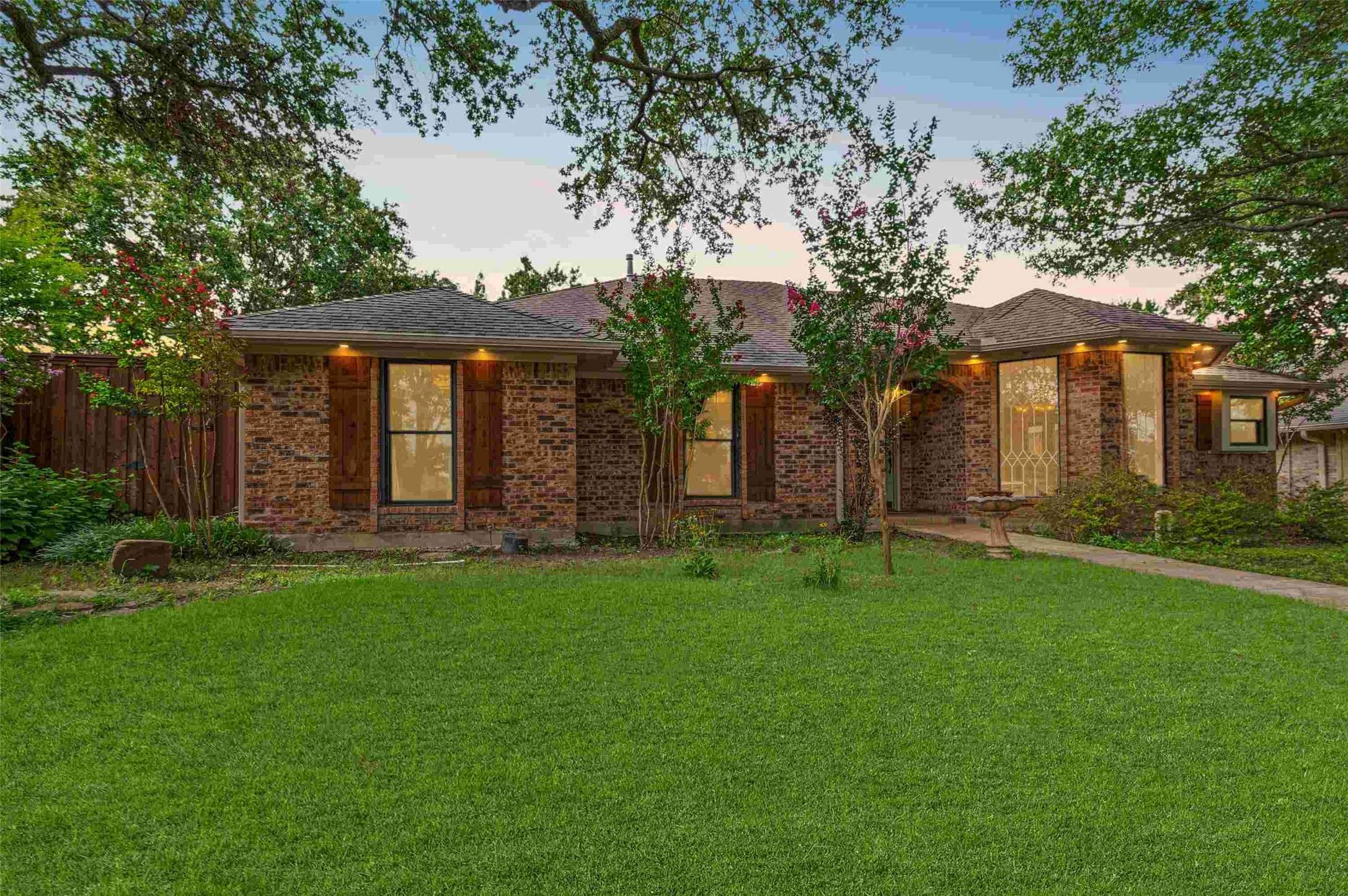 Carrollton, TX 75007,2412 Glen Morris RD