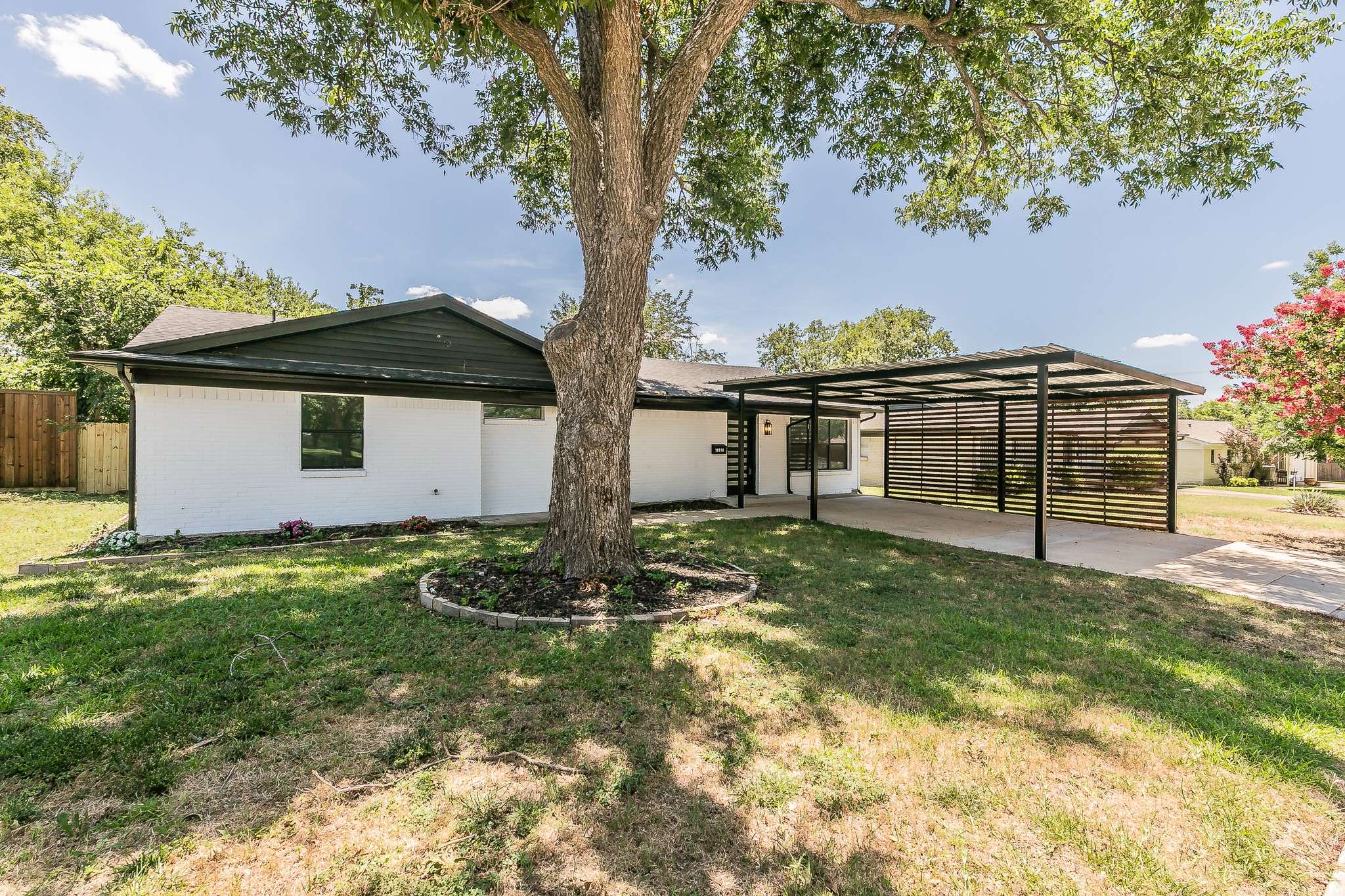 Dallas, TX 75240,13516 Spring Grove AVE