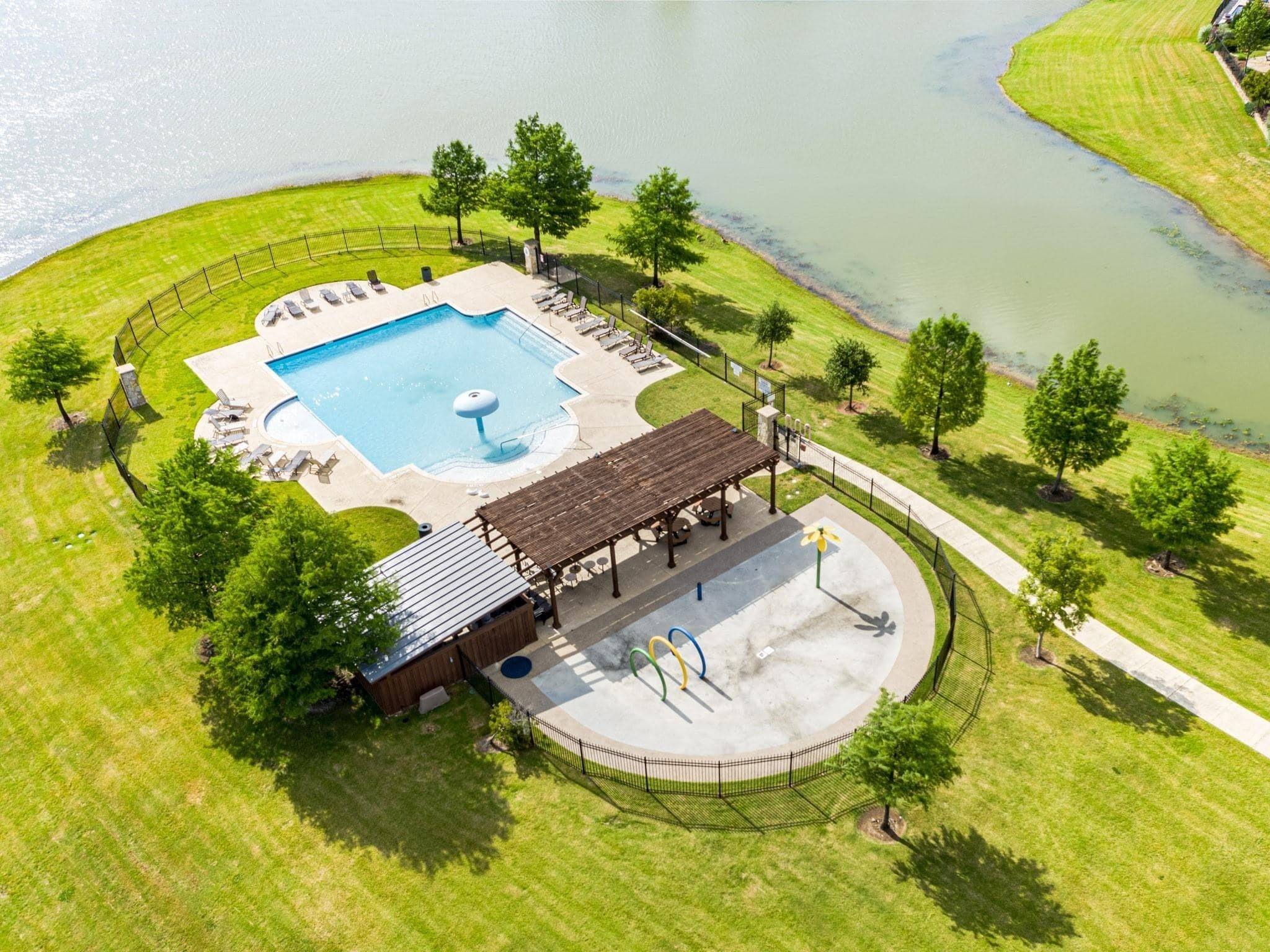 Frisco, TX 75036,1156 Roma DR