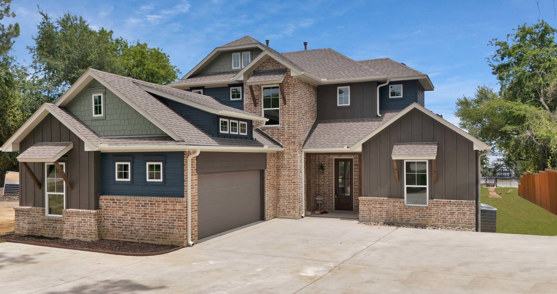 Kemp, TX 75143,1211 Woodcrest DR