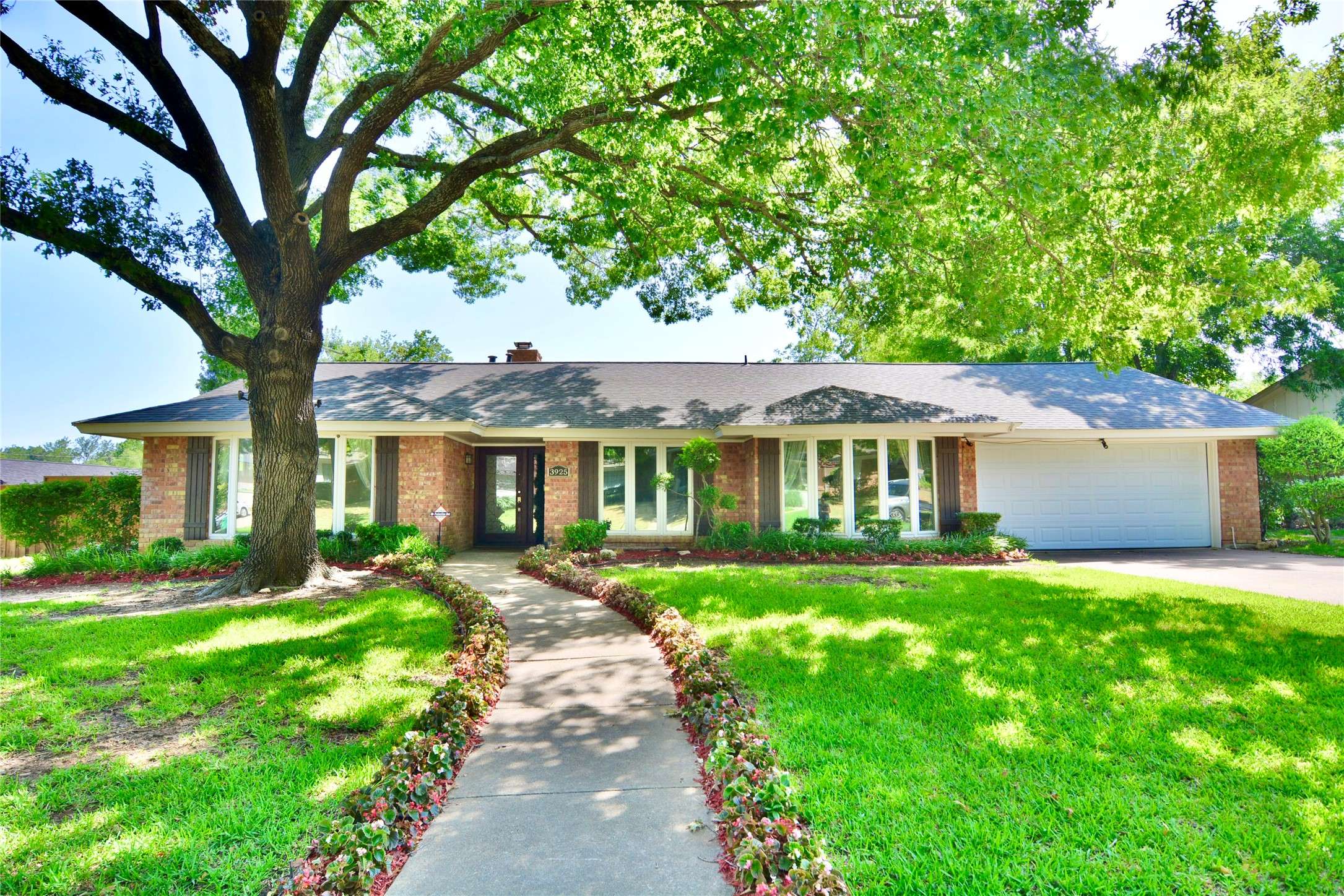 Haltom City, TX 76117,3925 Georgian DR