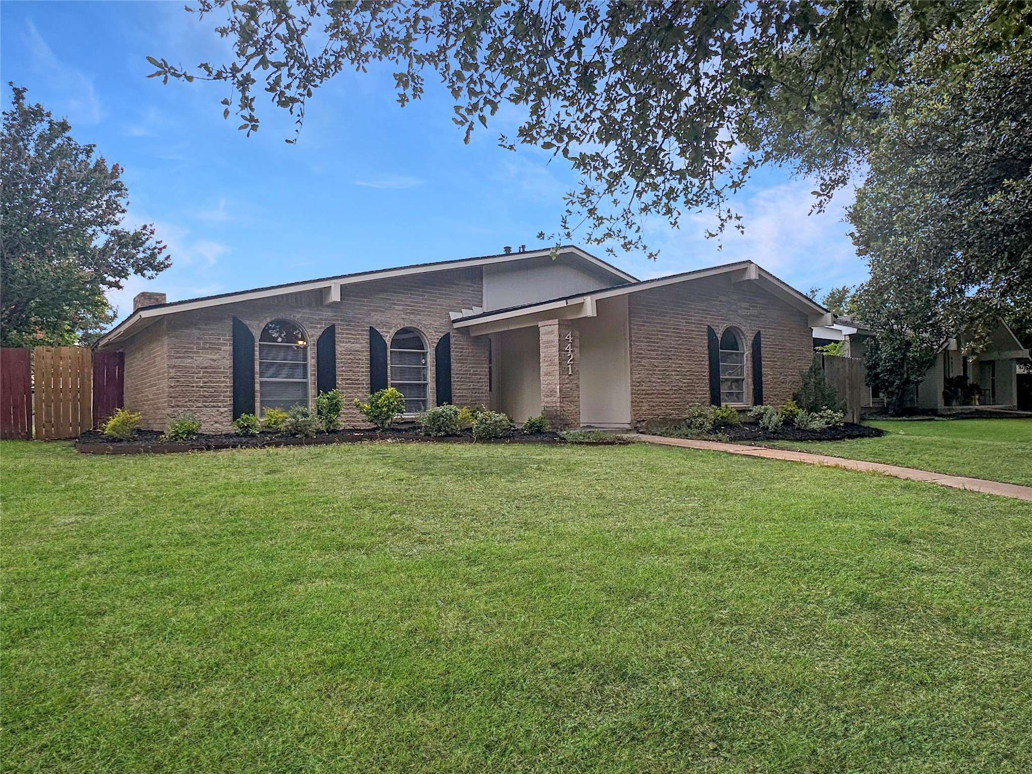 Garland, TX 75043,4421 Mayflower DR
