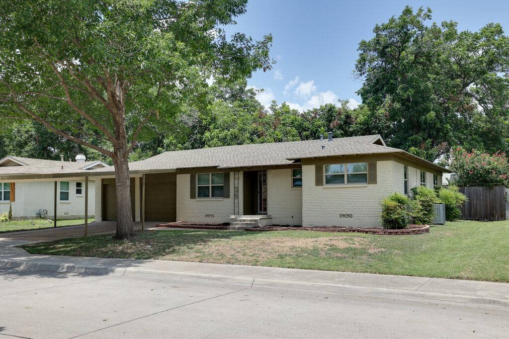 Haltom City, TX 76117,5417 Bonnie Wayne ST