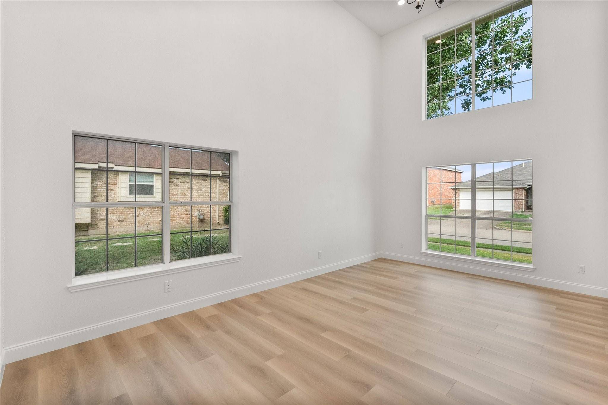 Arlington, TX 76018,1620 Wolf Creek DR