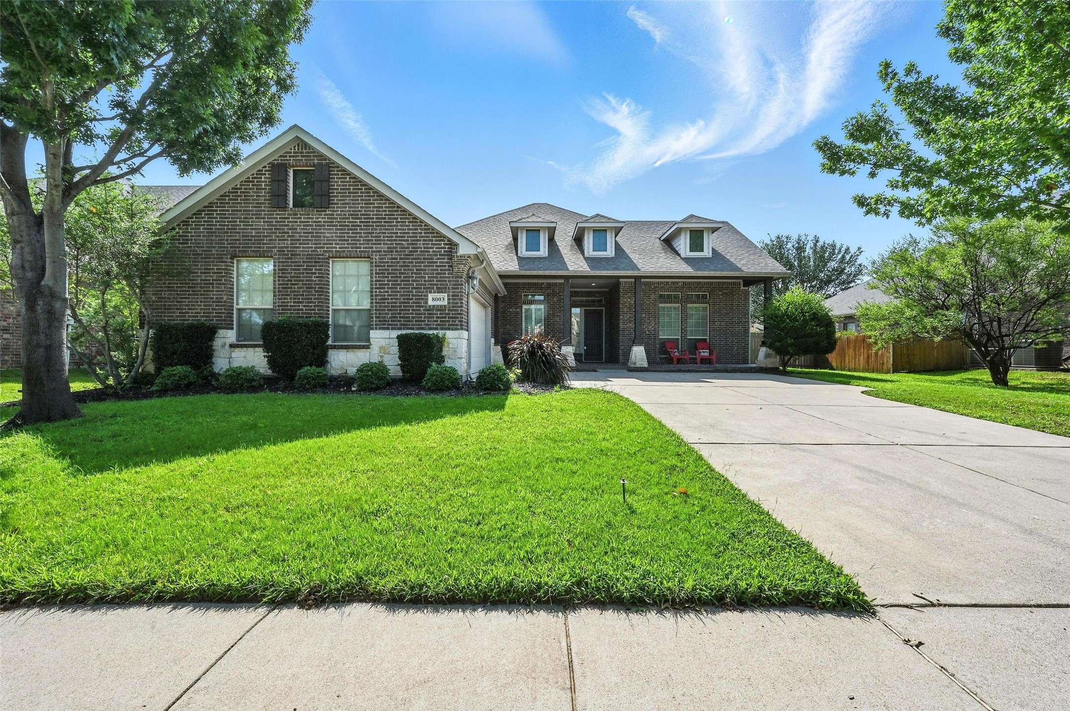 Arlington, TX 76001,8003 Summerleaf DR