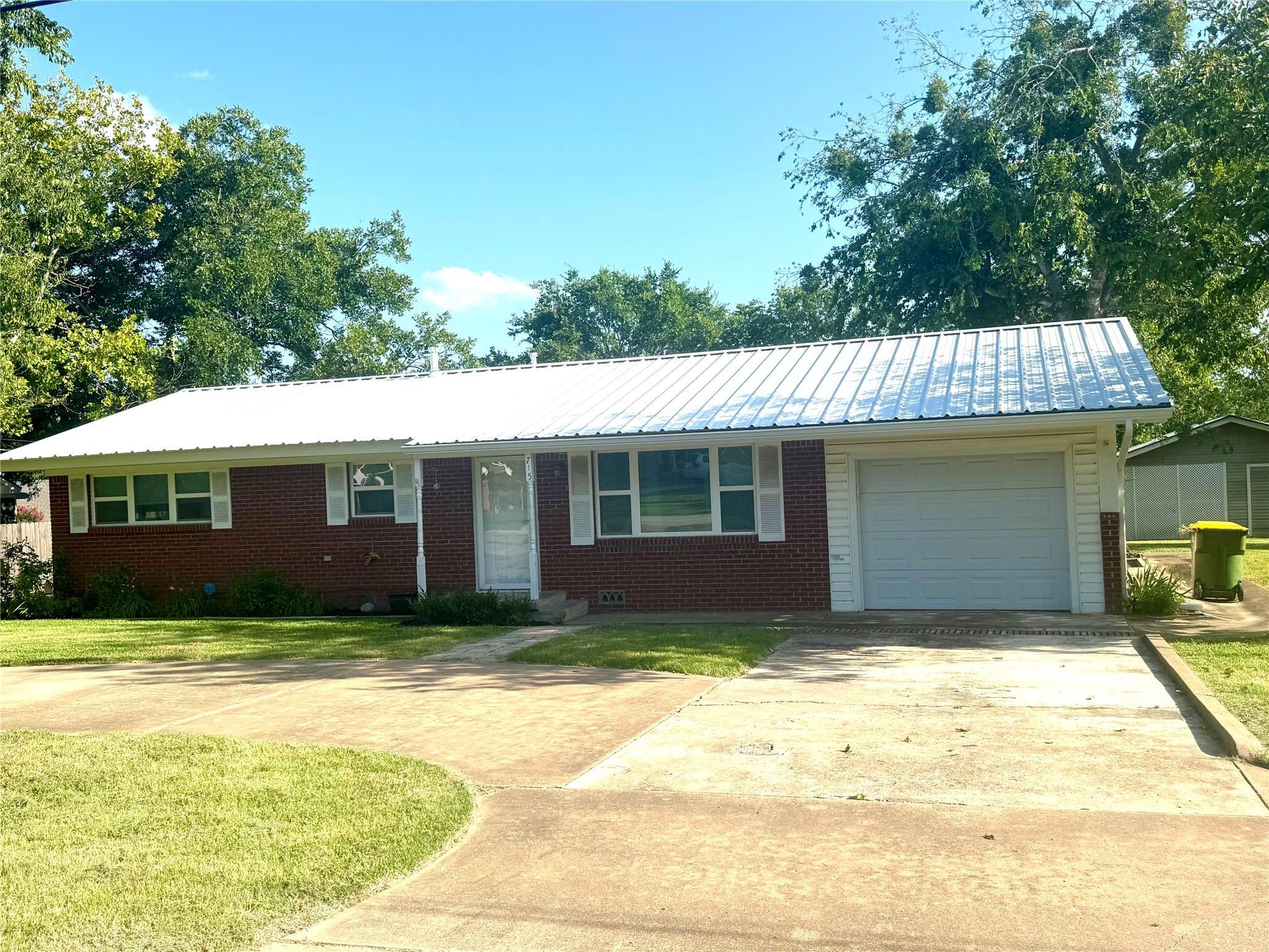 Hico, TX 76457,715 W First
