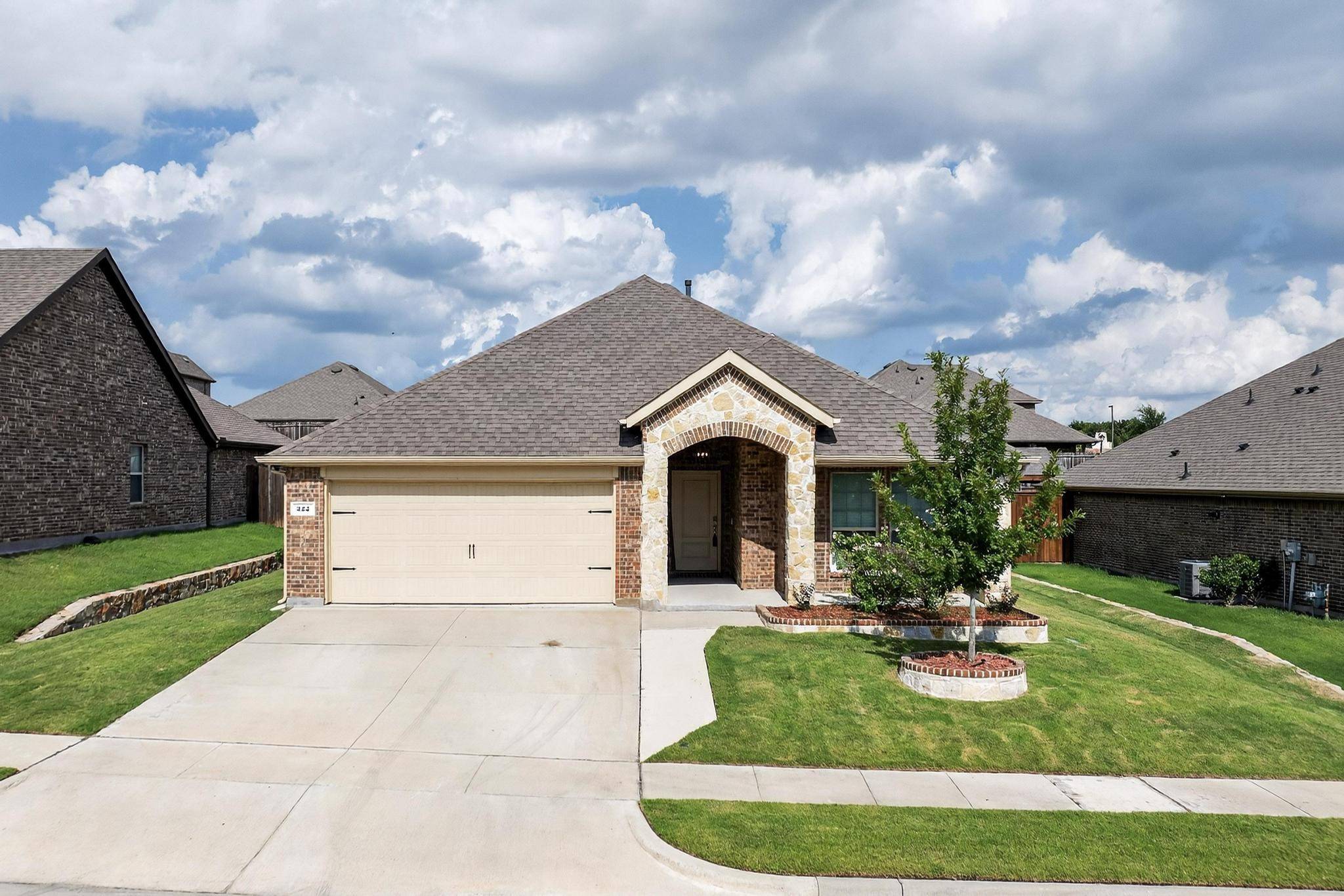 Fate, TX 75087,222 Red Oak DR
