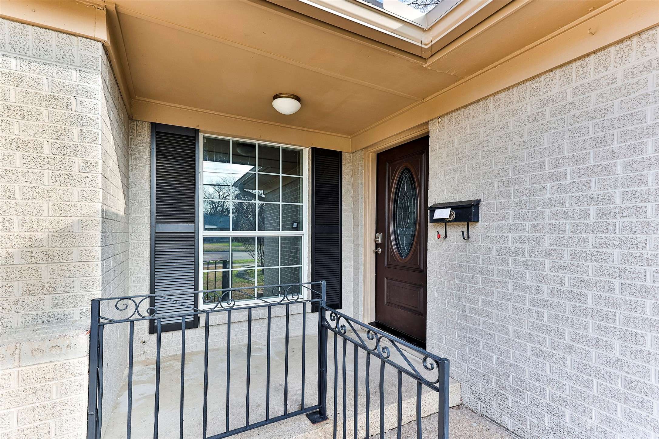 Irving, TX 75061,1318 N Rogers RD