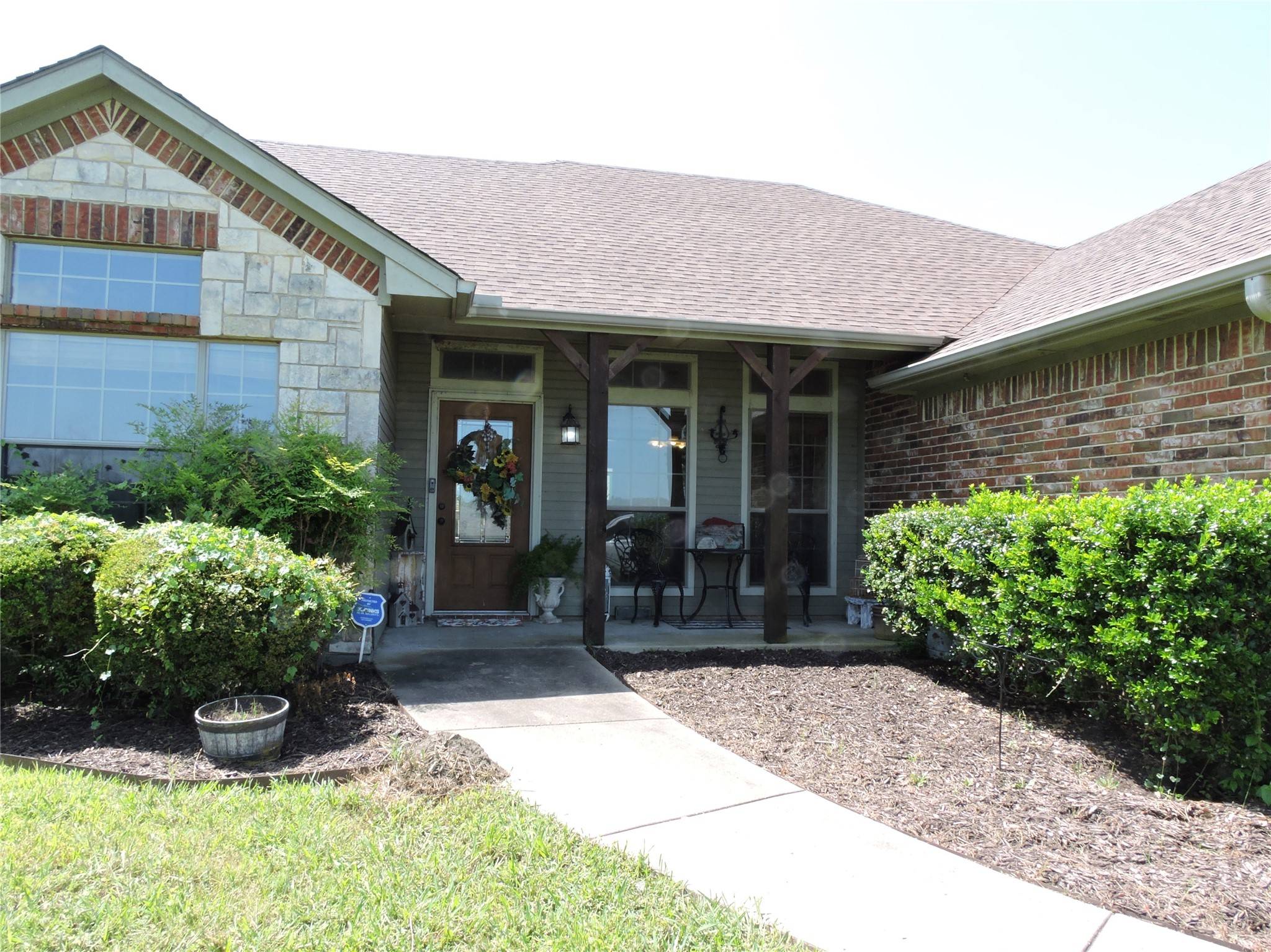 Oak Ridge, TX 75142,1025 Savannah LN
