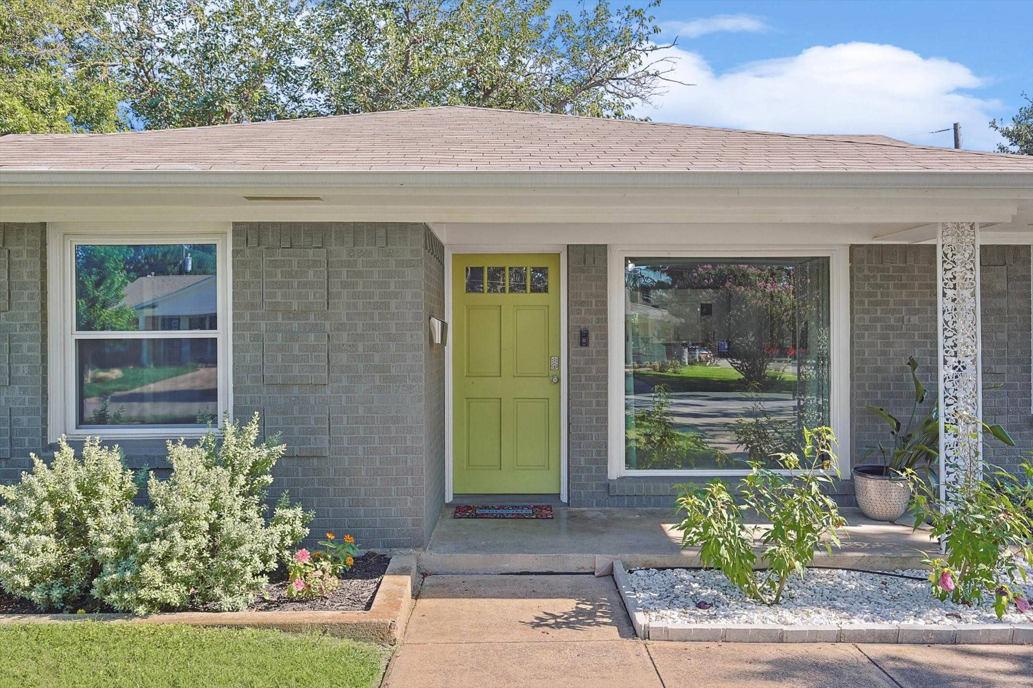 Dallas, TX 75218,11304 Rupley LN