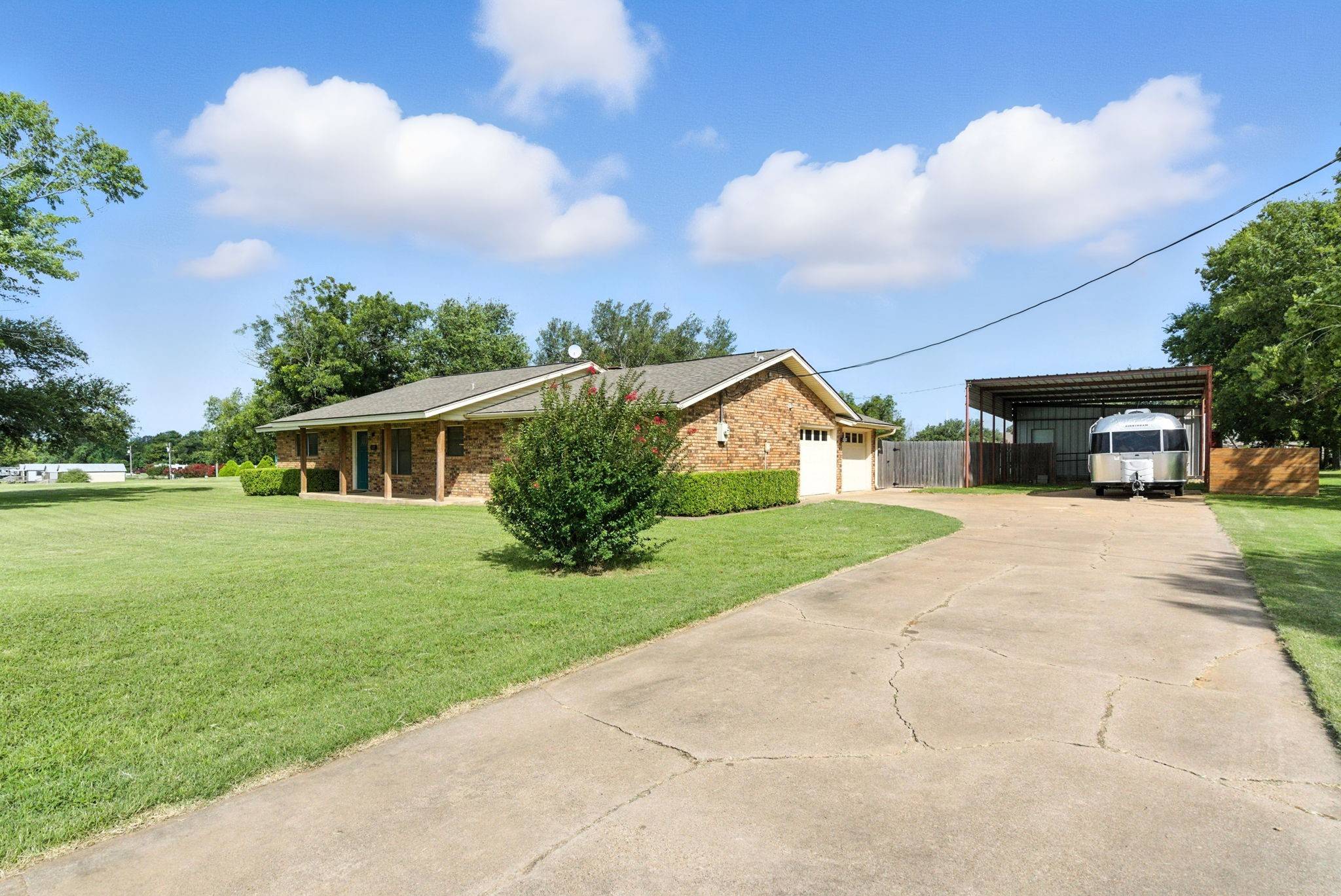 Stephenville, TX 76401,227 County Road 505