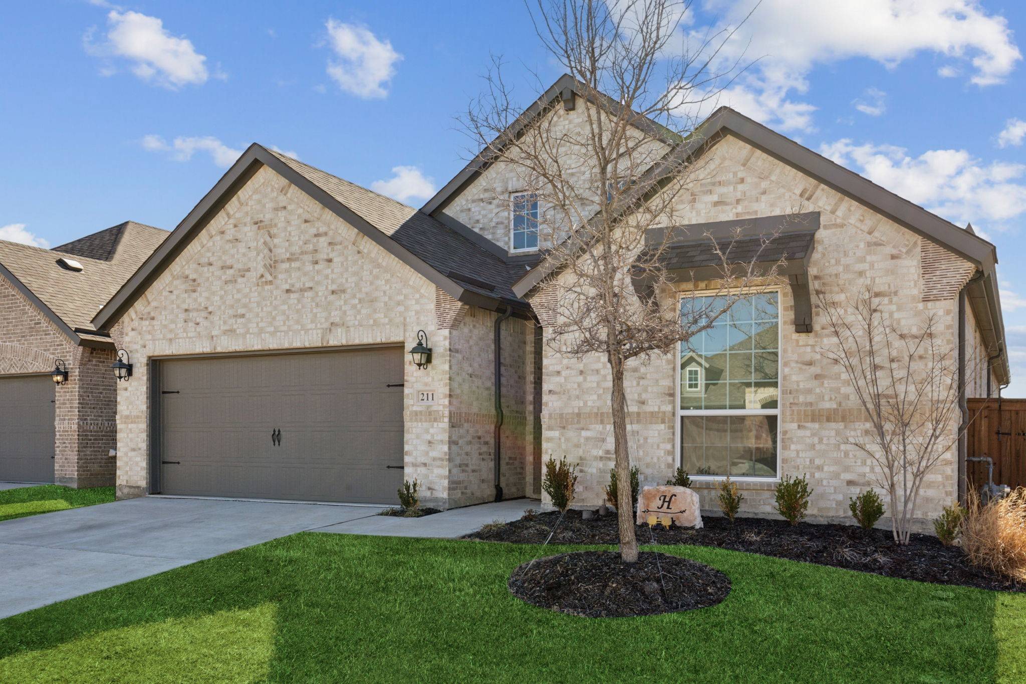 Rhome, TX 76078,211 Buffalo BLVD
