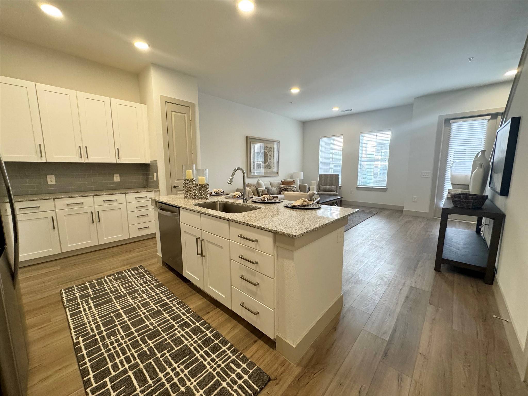 Plano, TX 75024,4708 W Spring Creek Pkwy #10102