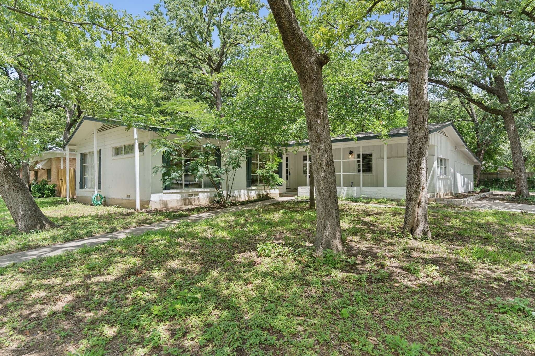 Arlington, TX 76013,1401 Bluebonnet TRL