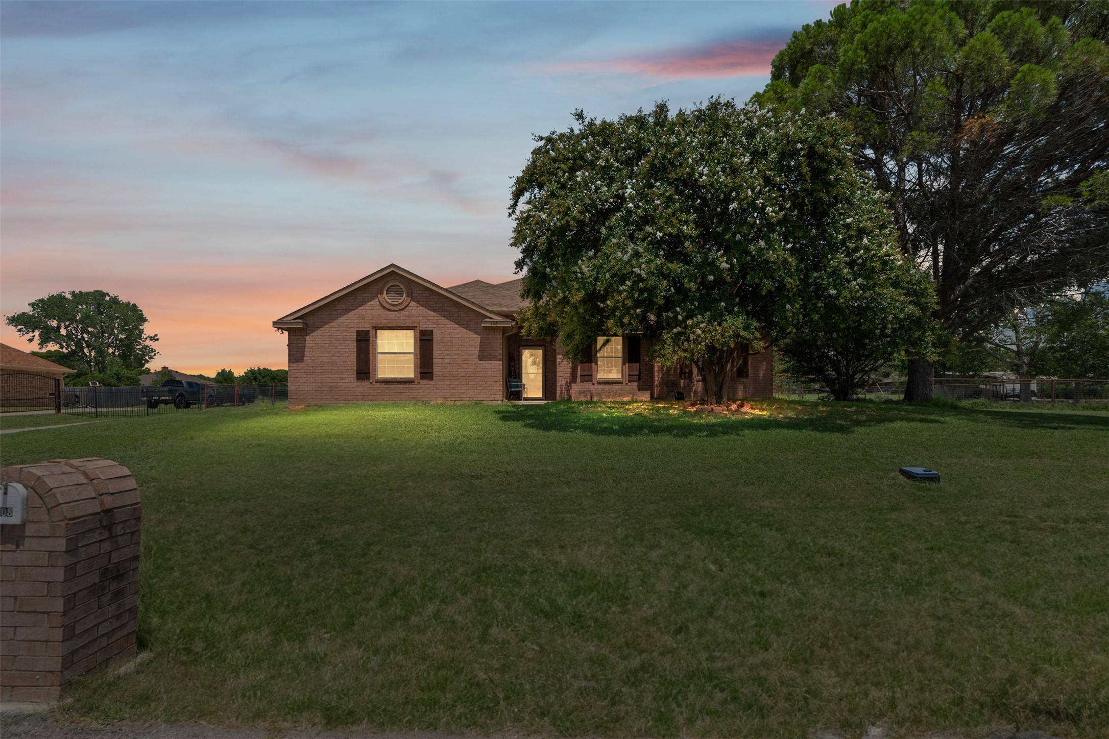 Willow Park, TX 76087,108 Lori DR
