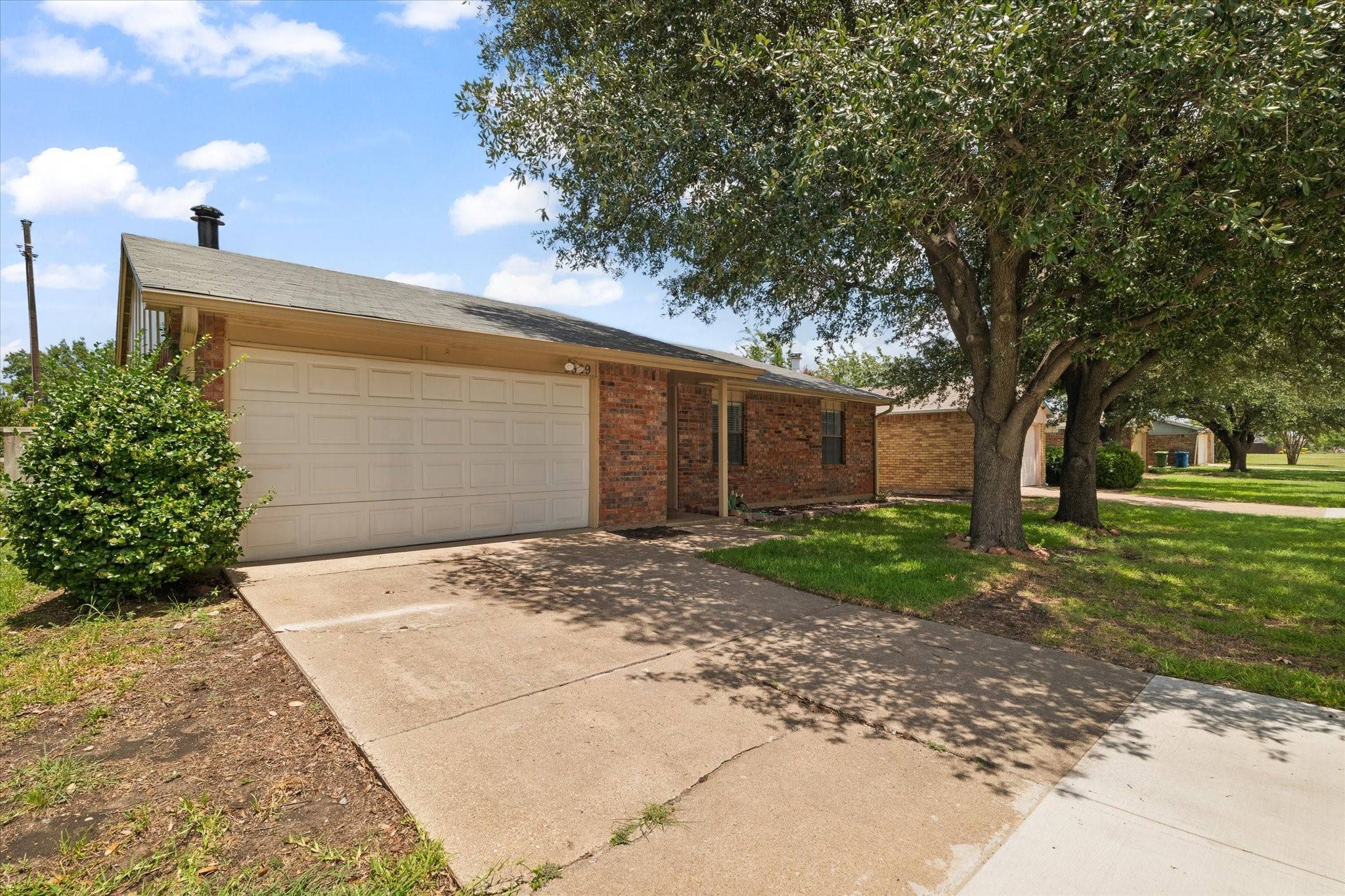 The Colony, TX 75056,5529 Gates DR