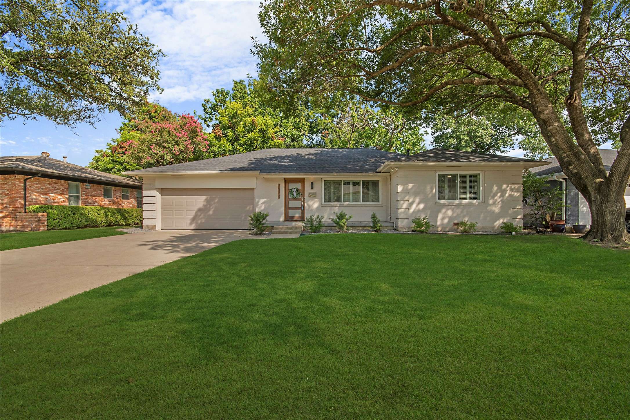 Dallas, TX 75231,7224 Edgerton DR