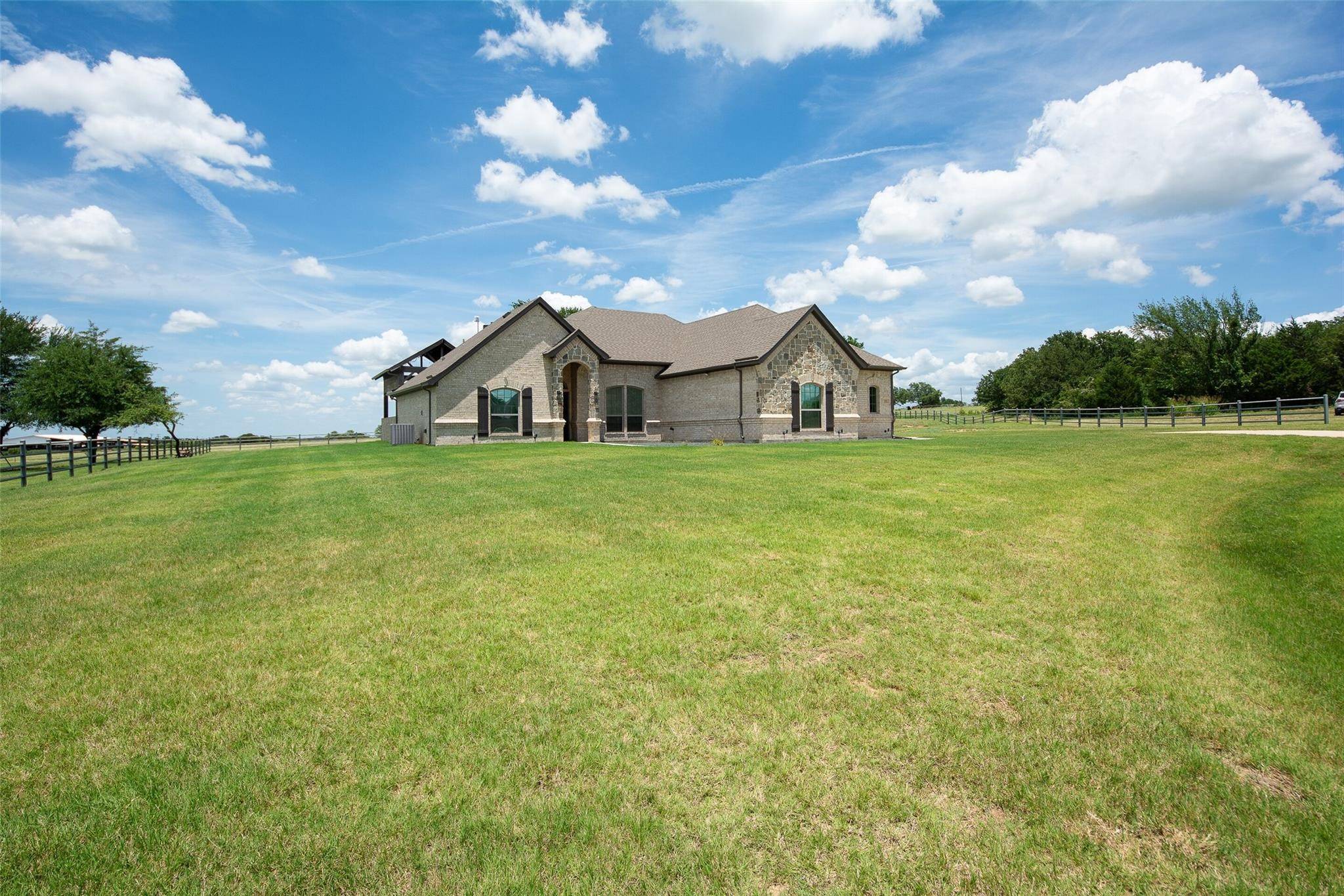 Paradise, TX 76073,132 Valley CT