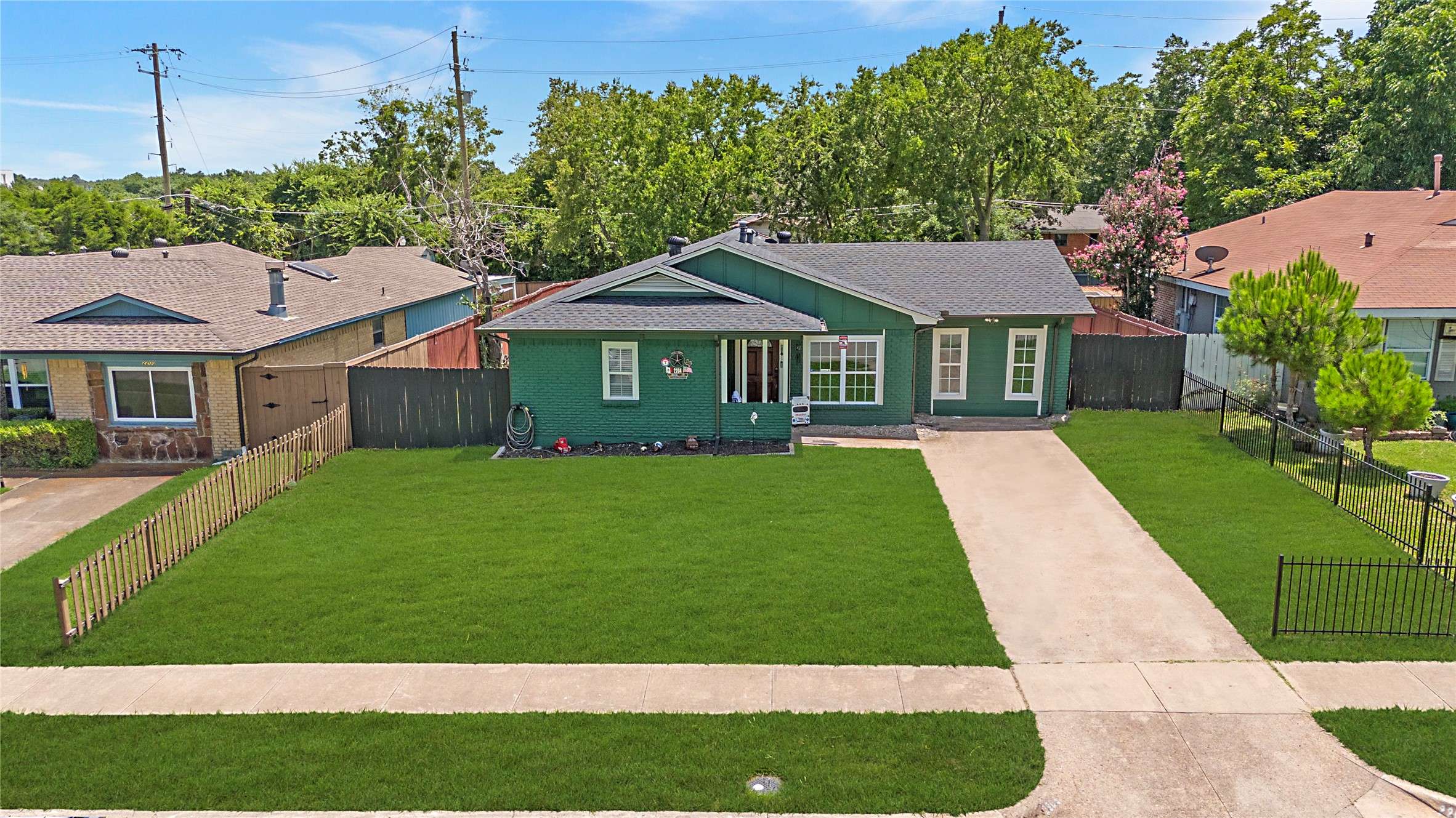 Mesquite, TX 75149,2204 Anita DR